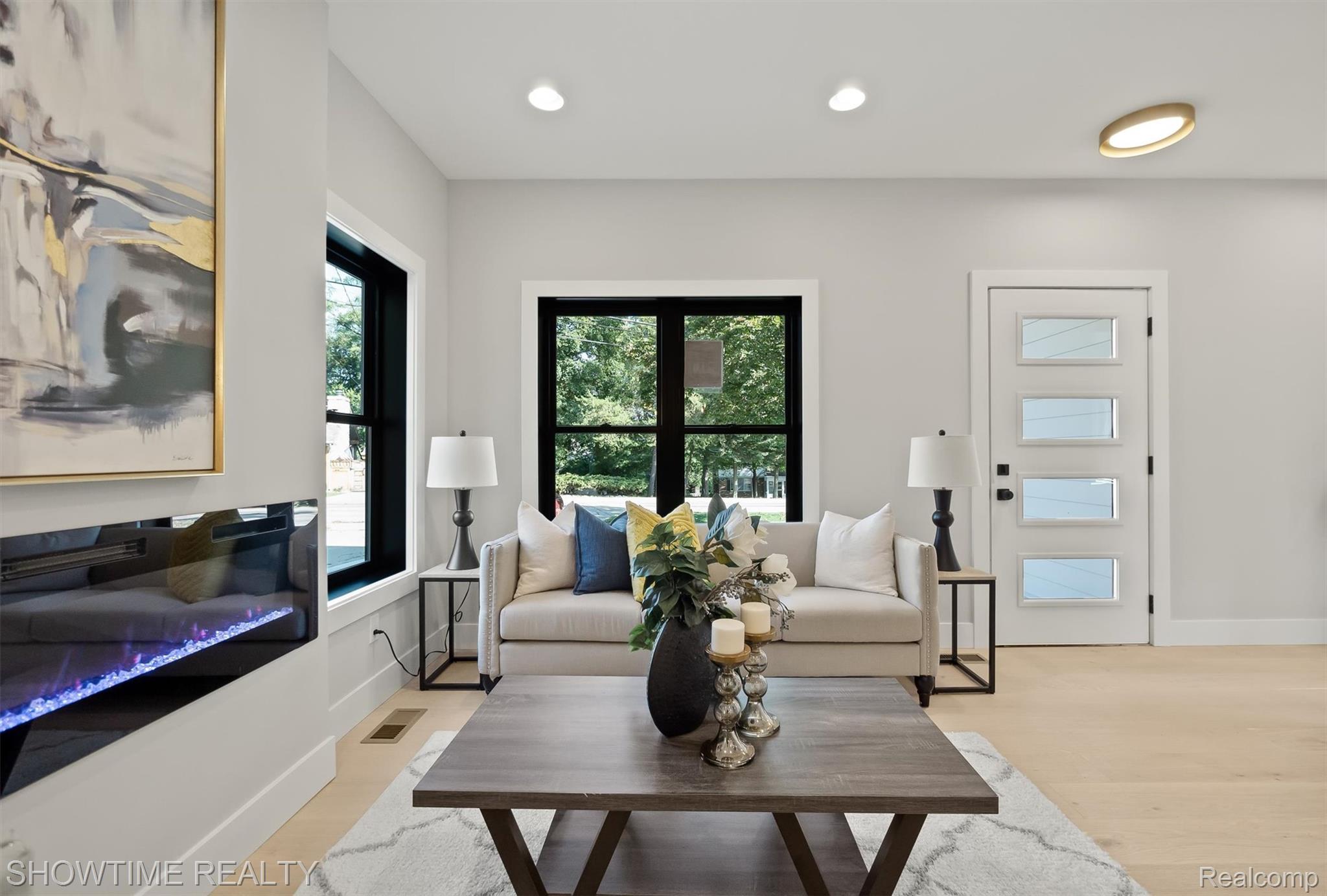 334 Romeo Road