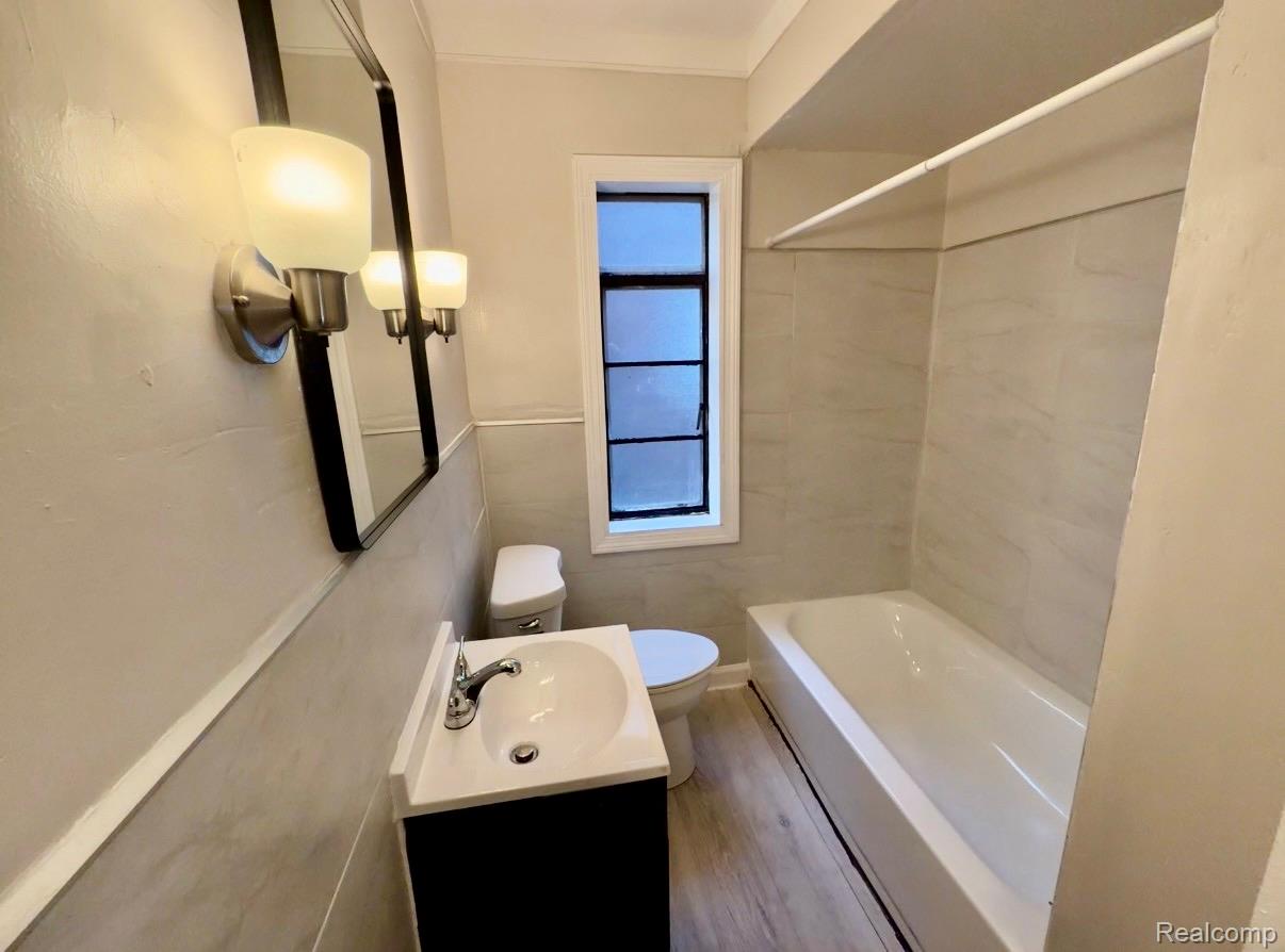 Detroit City, Michigan 48224, United States, 3 Bedrooms Bedrooms, ,1 BathroomBathrooms,Residential,Active,223000