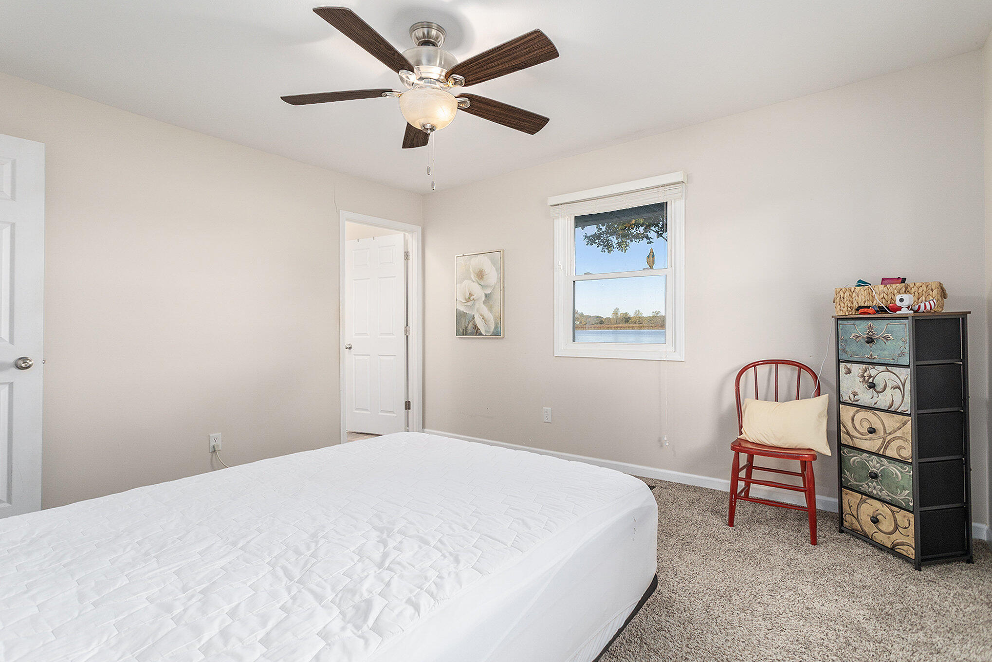 Tekonsha Township, Michigan 49029, United States, 2 Bedrooms Bedrooms, ,2 BathroomsBathrooms,Residential,Active,231161