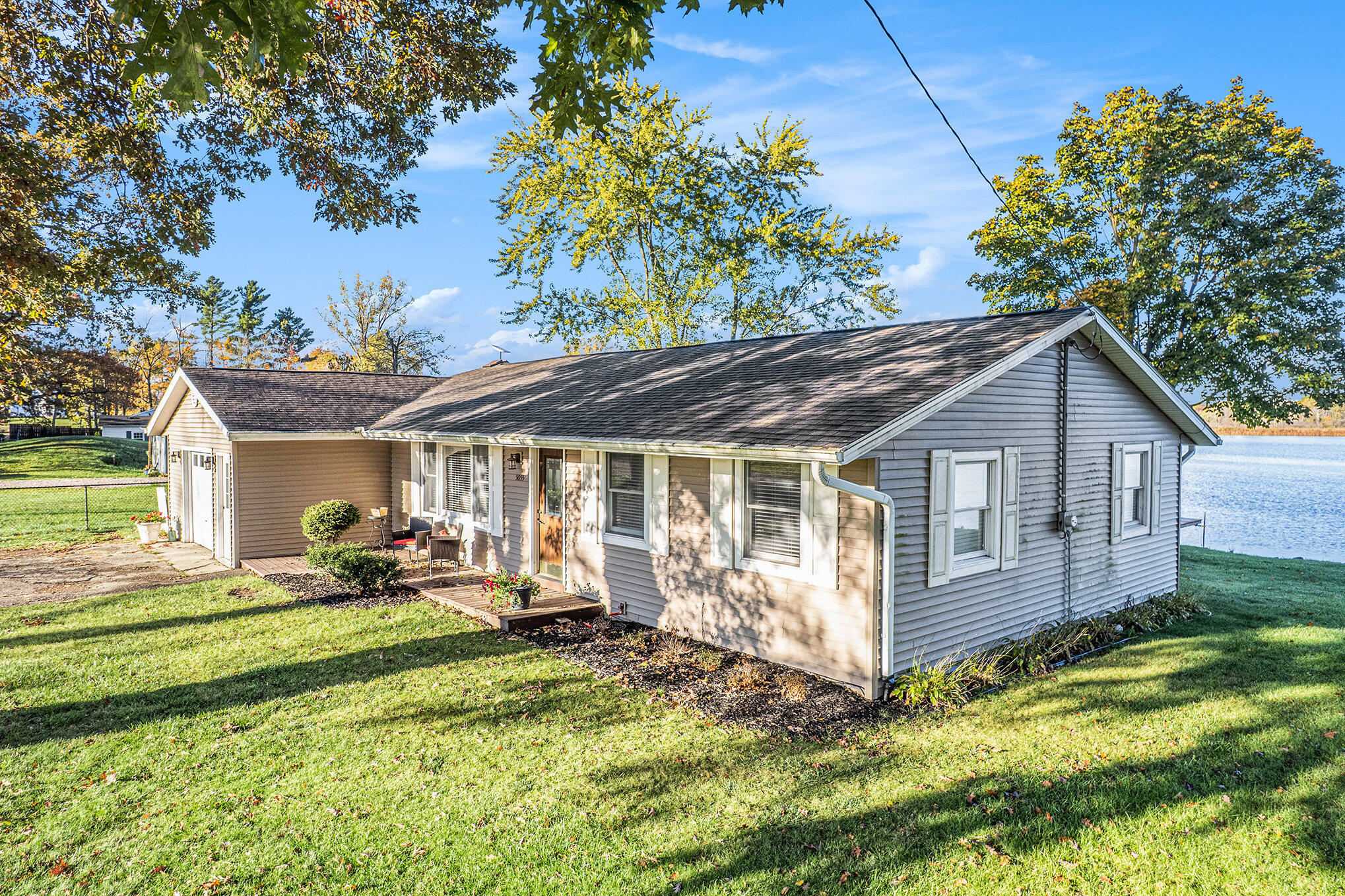 Tekonsha Township, Michigan 49029, United States, 2 Bedrooms Bedrooms, ,2 BathroomsBathrooms,Residential,Active,231161
