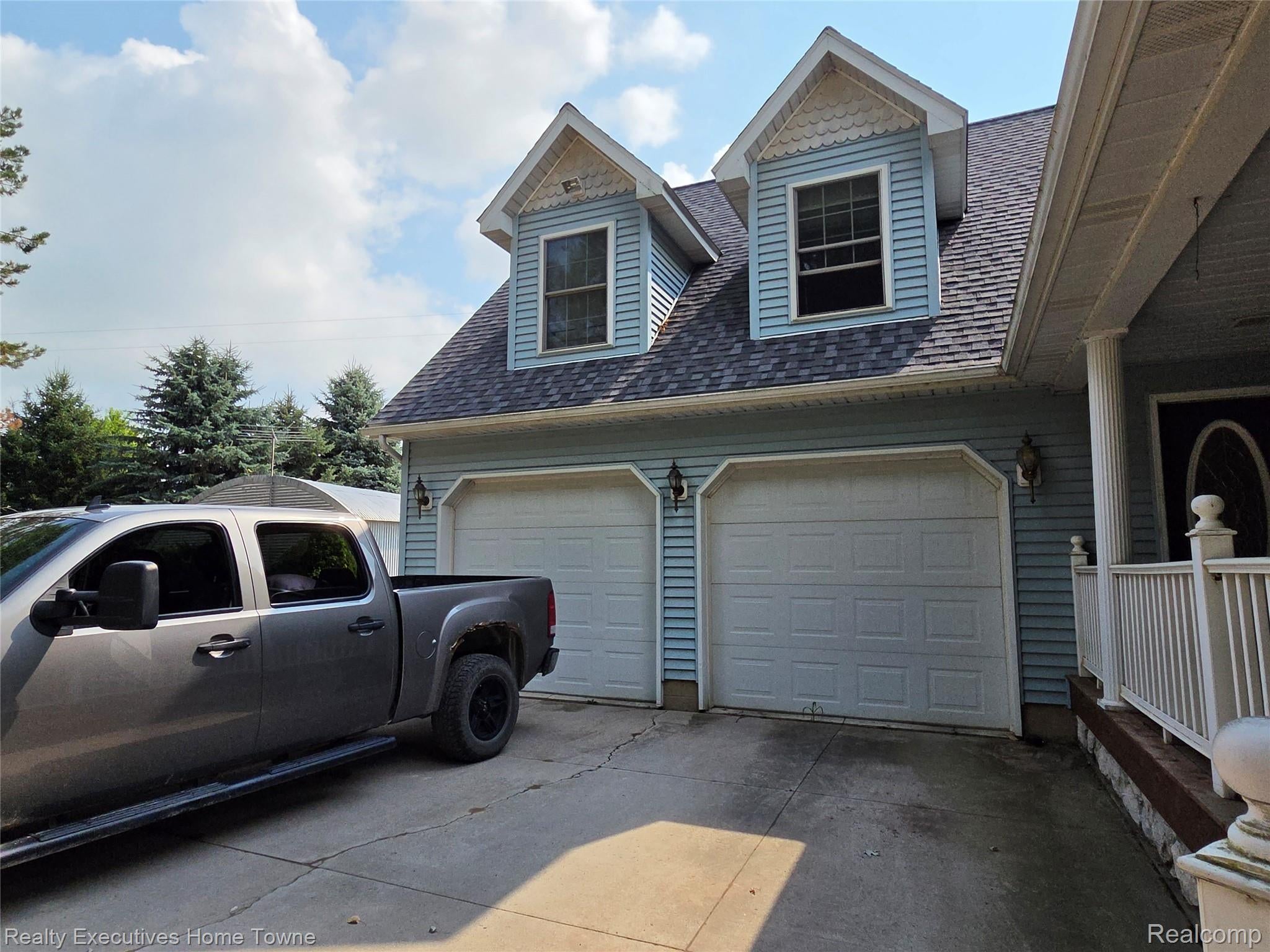 2715 Cash Road