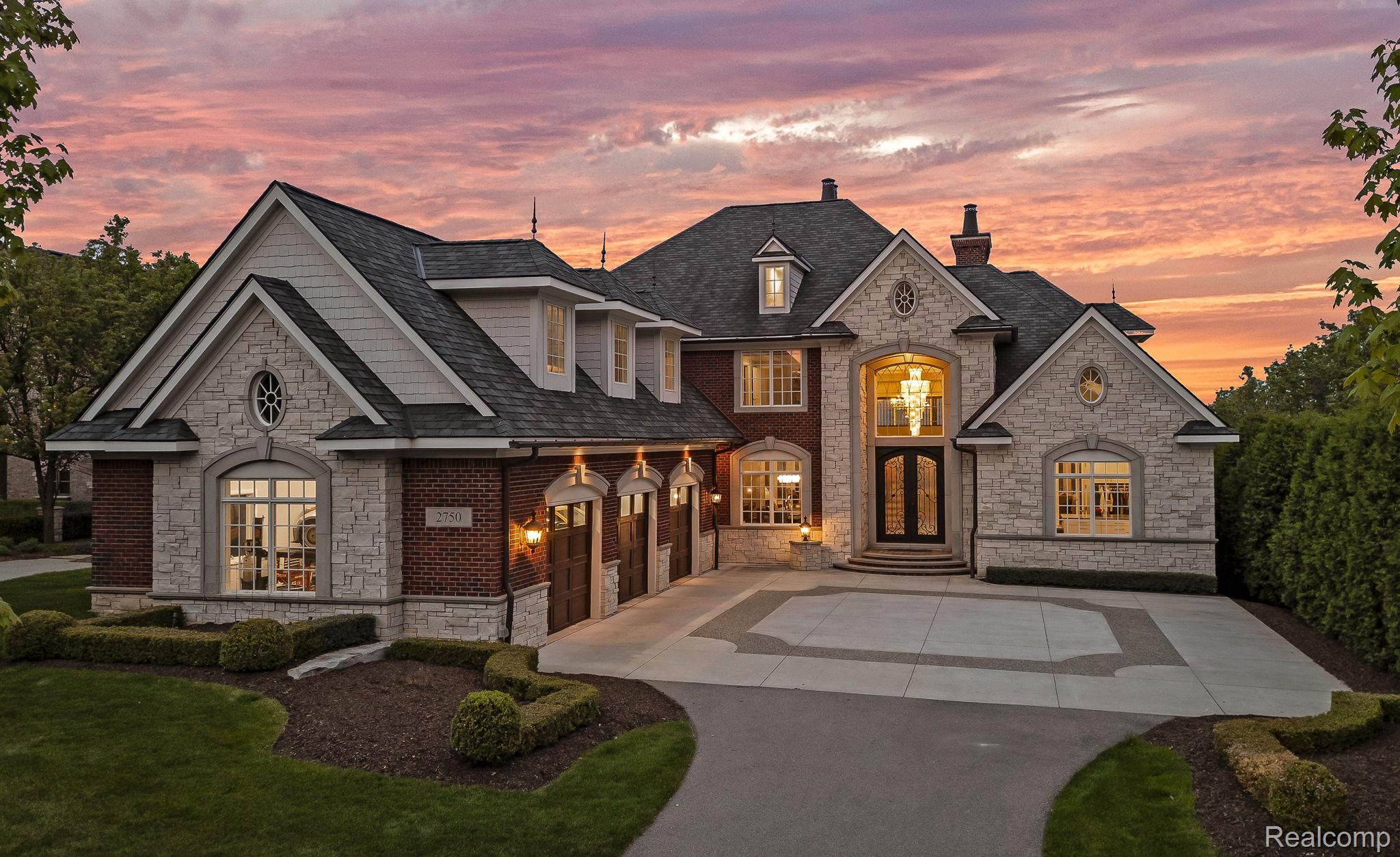 2750 Turtle Bluff Drive