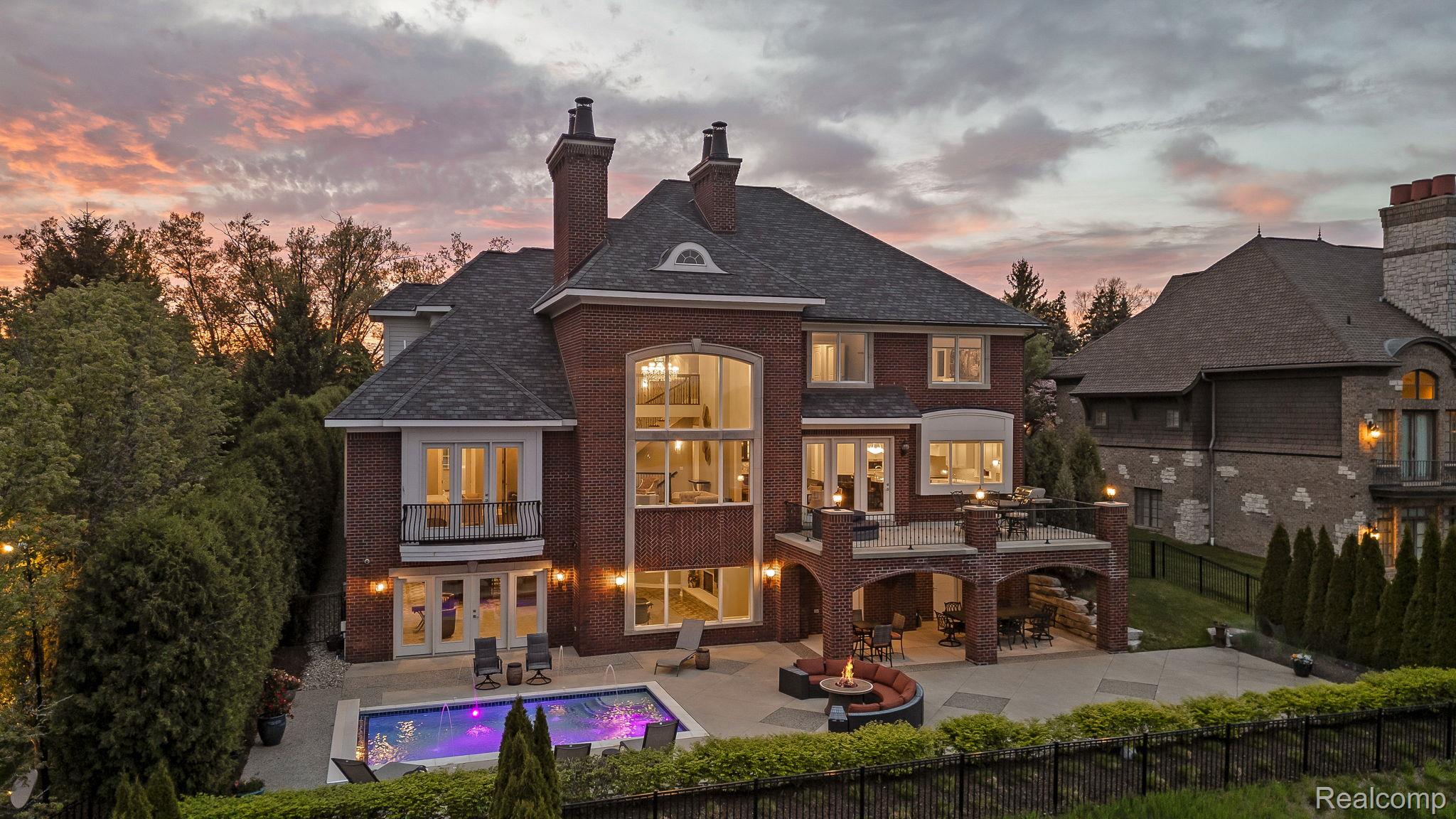 2750 Turtle Bluff Drive