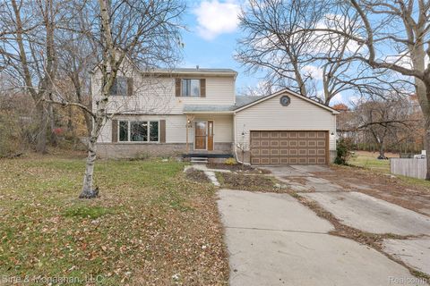 550 Hillcliff Drive Waterford Charter Township MI 48328