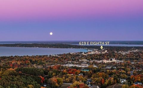 Photo of 619 E Eighth St, Traverse City City, MI 49686 (MLS # 78080065929)