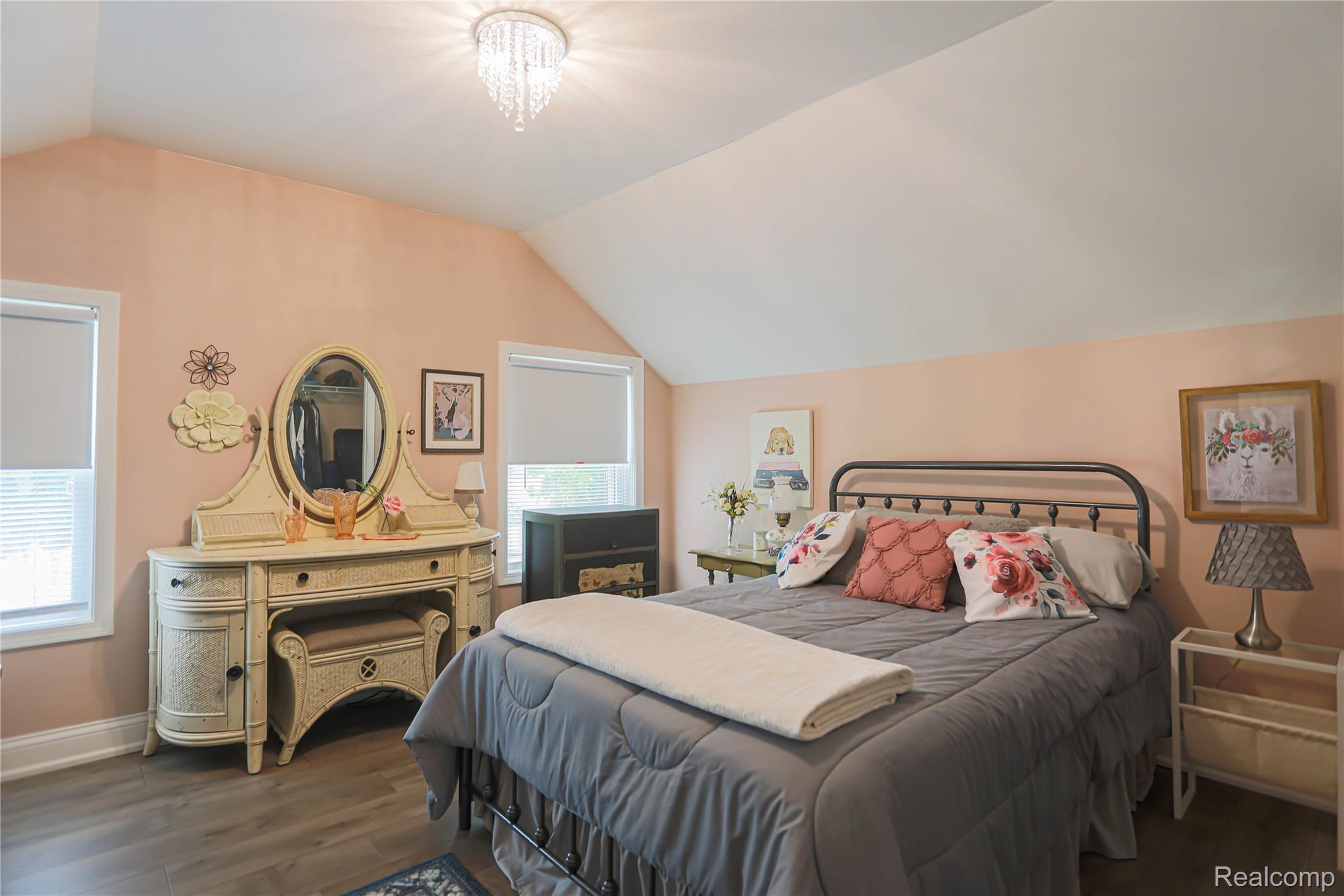 Clyde Township, Michigan 48049, United States, 3 Bedrooms Bedrooms, ,3 BathroomsBathrooms,Residential,Pending,182247