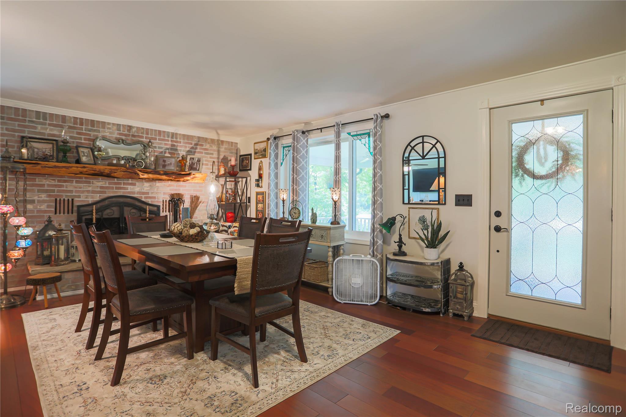 Clyde Township, Michigan 48049, United States, 3 Bedrooms Bedrooms, ,3 BathroomsBathrooms,Residential,Pending,182247