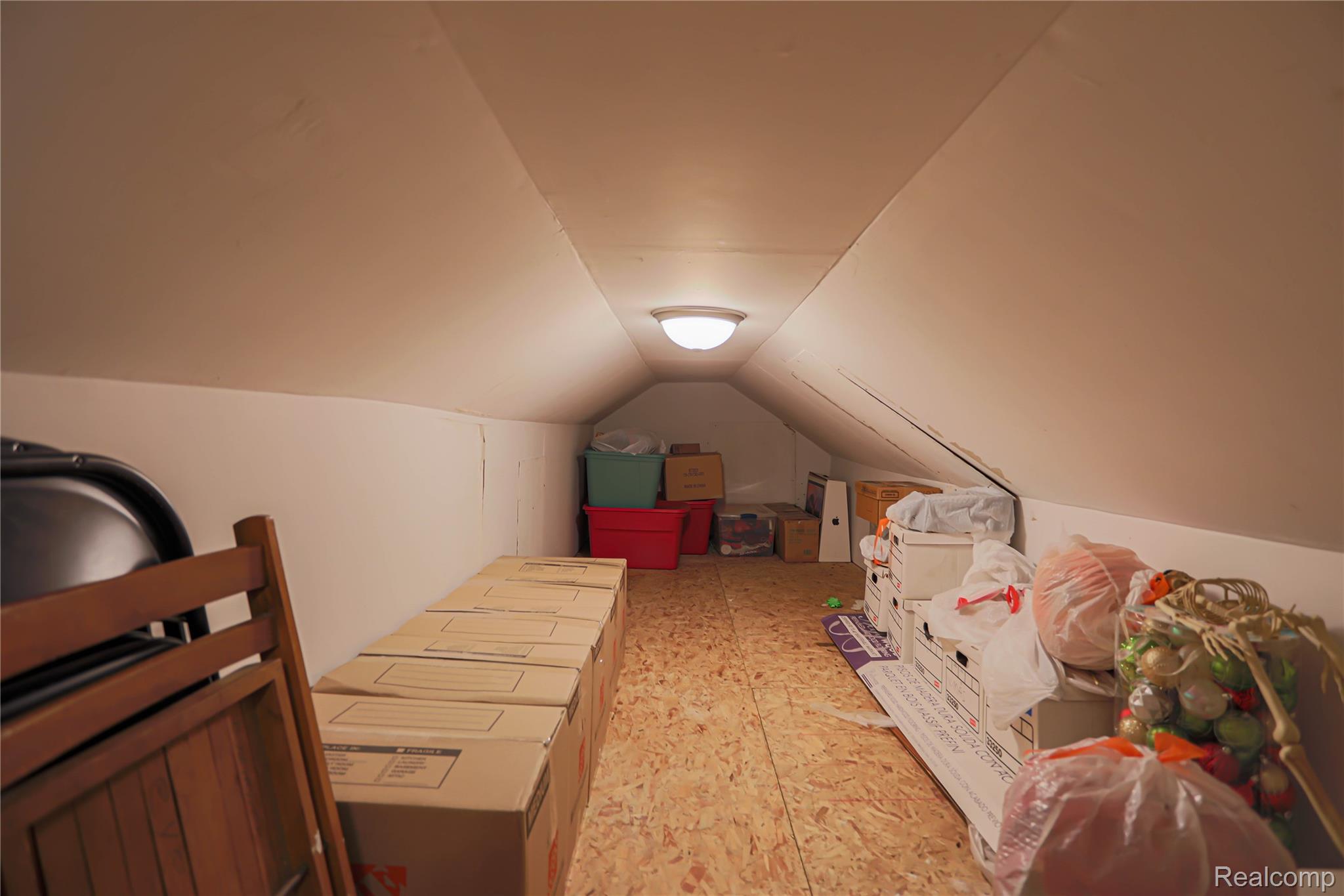 Clyde Township, Michigan 48049, United States, 3 Bedrooms Bedrooms, ,3 BathroomsBathrooms,Residential,Pending,182247