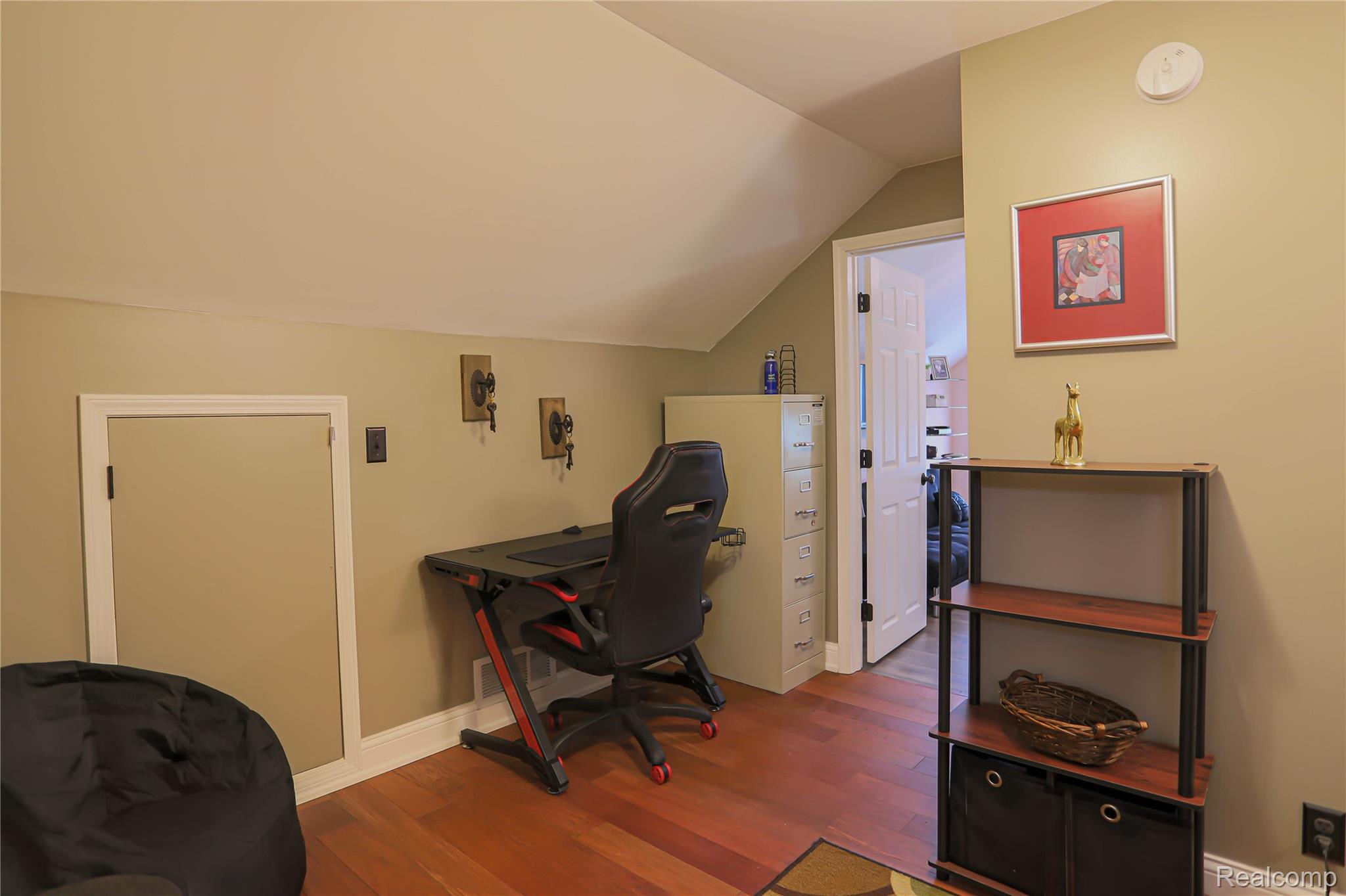 Clyde Township, Michigan 48049, United States, 3 Bedrooms Bedrooms, ,3 BathroomsBathrooms,Residential,Pending,182247