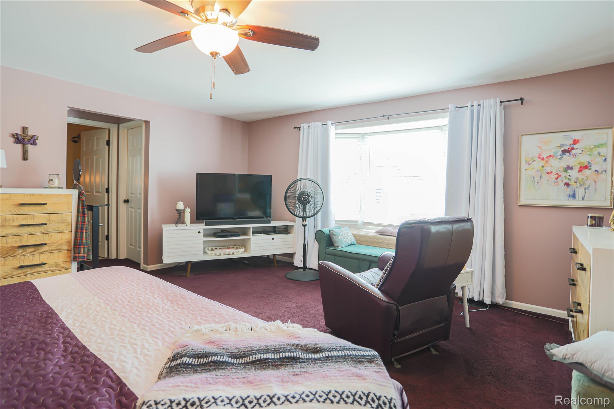 Clyde Township, Michigan 48049, United States, 3 Bedrooms Bedrooms, ,3 BathroomsBathrooms,Residential,Pending,182247