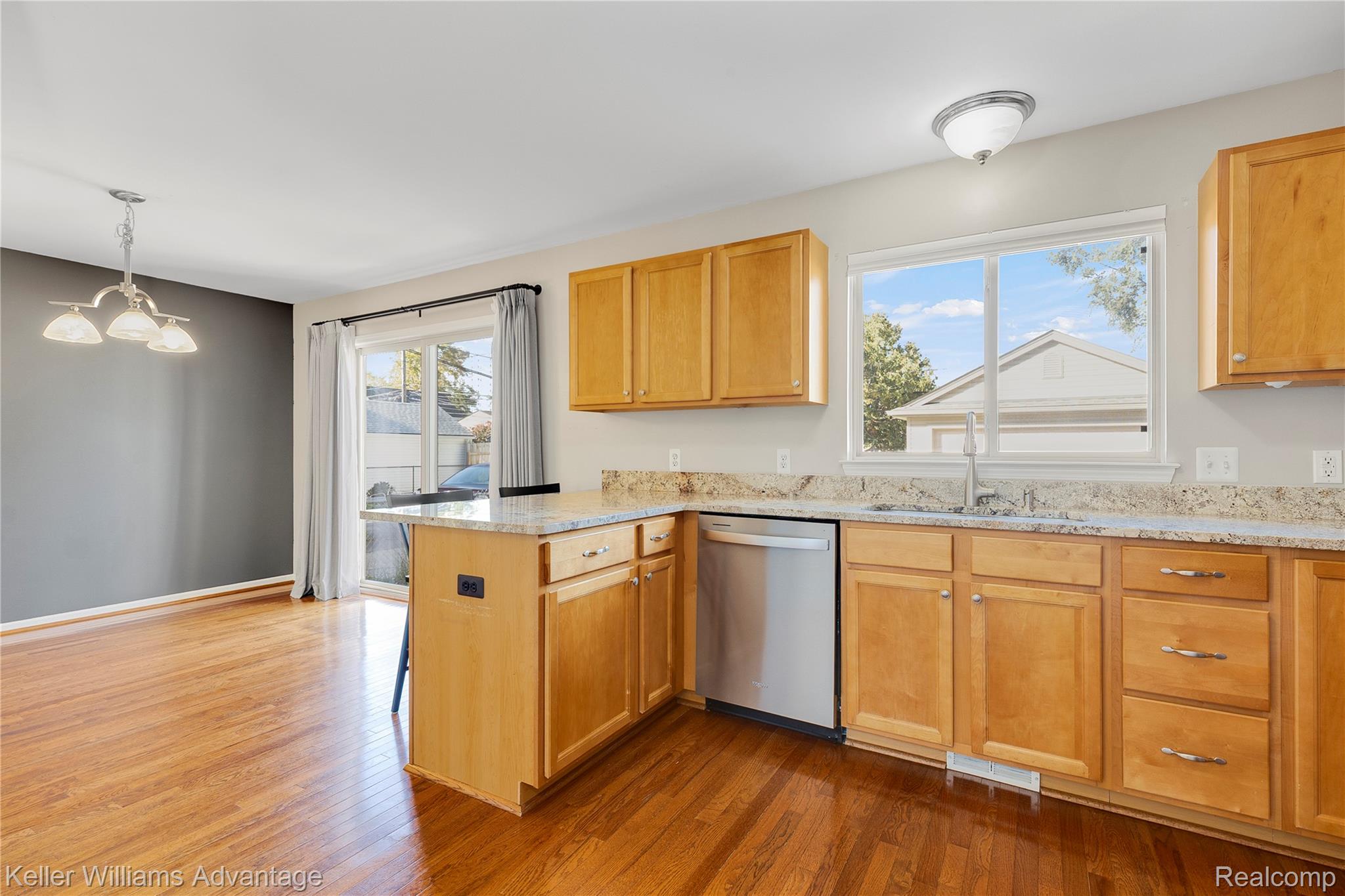 104 W Tacoma Street