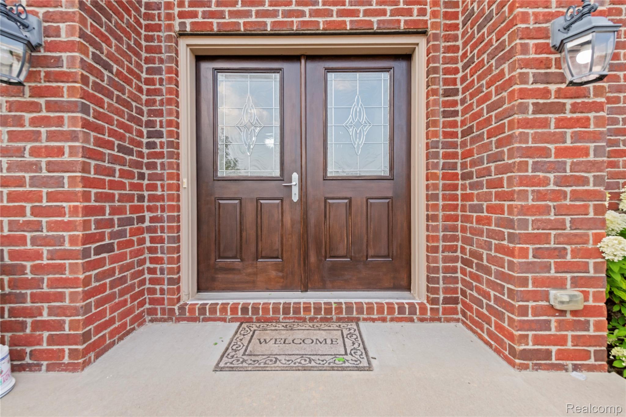 1917 Ravenhill Drive