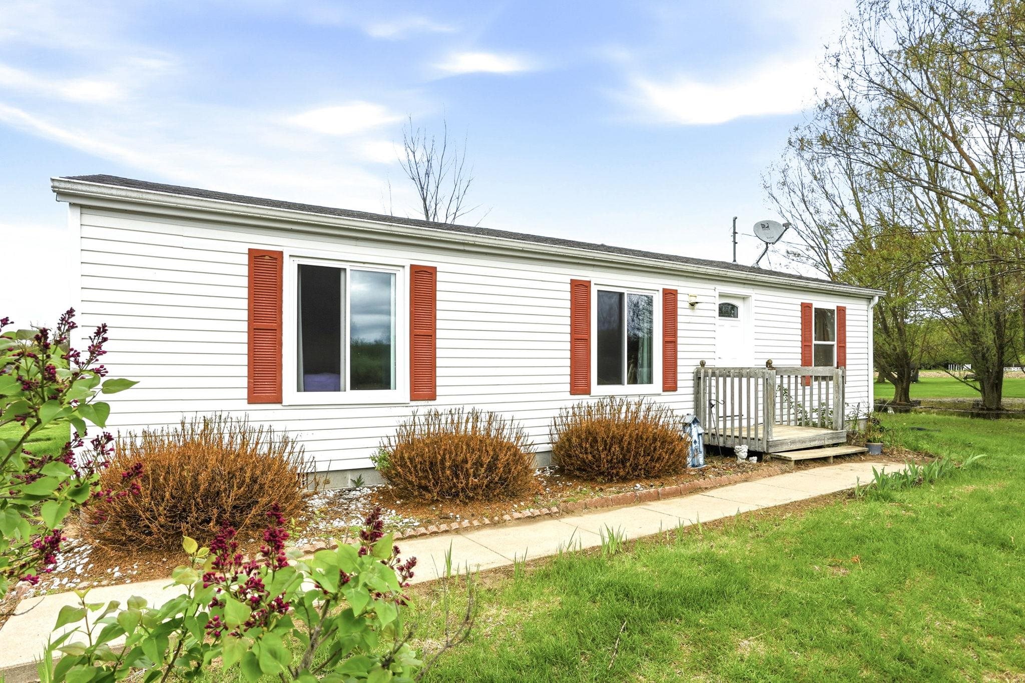 14686 W Burt Road