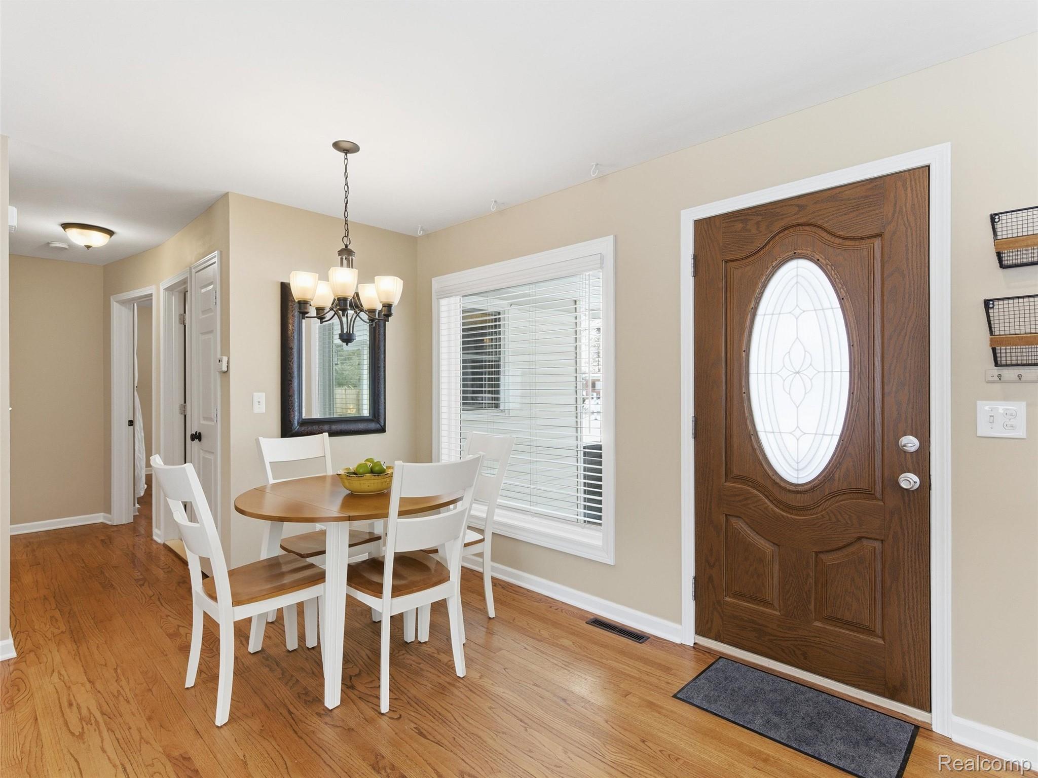 48940 Cardinal Street