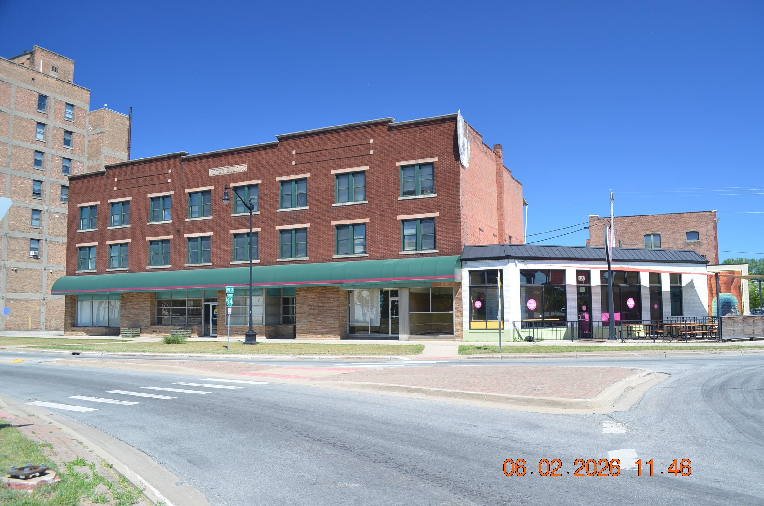 209-219 E Main Street