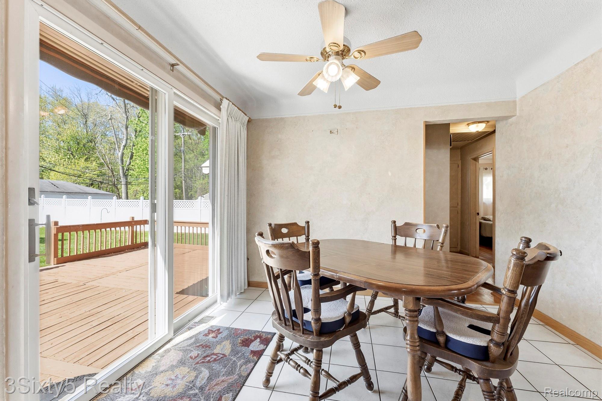 3901 Marian Drive