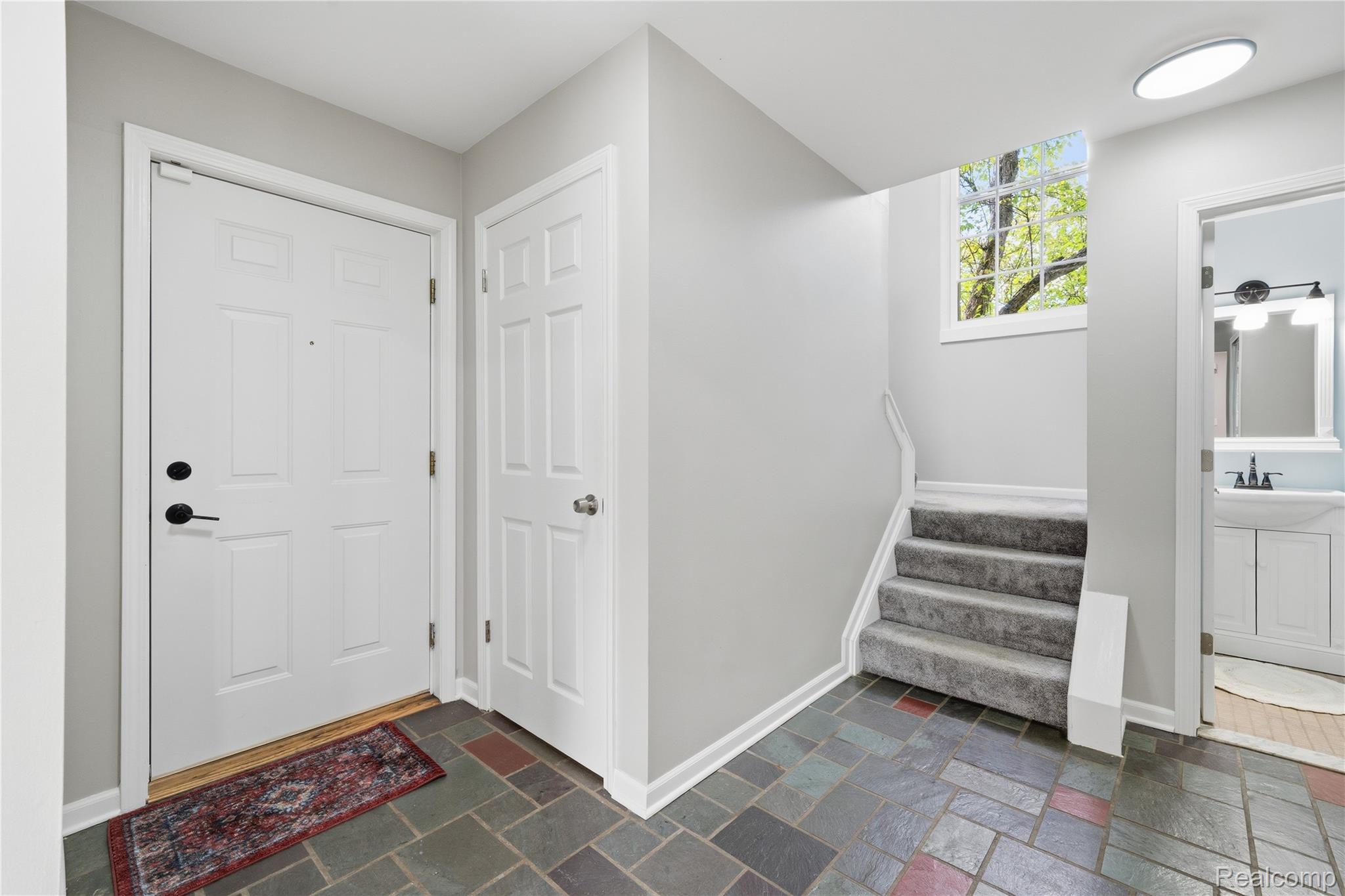 1319 Wagon Wheel Lane