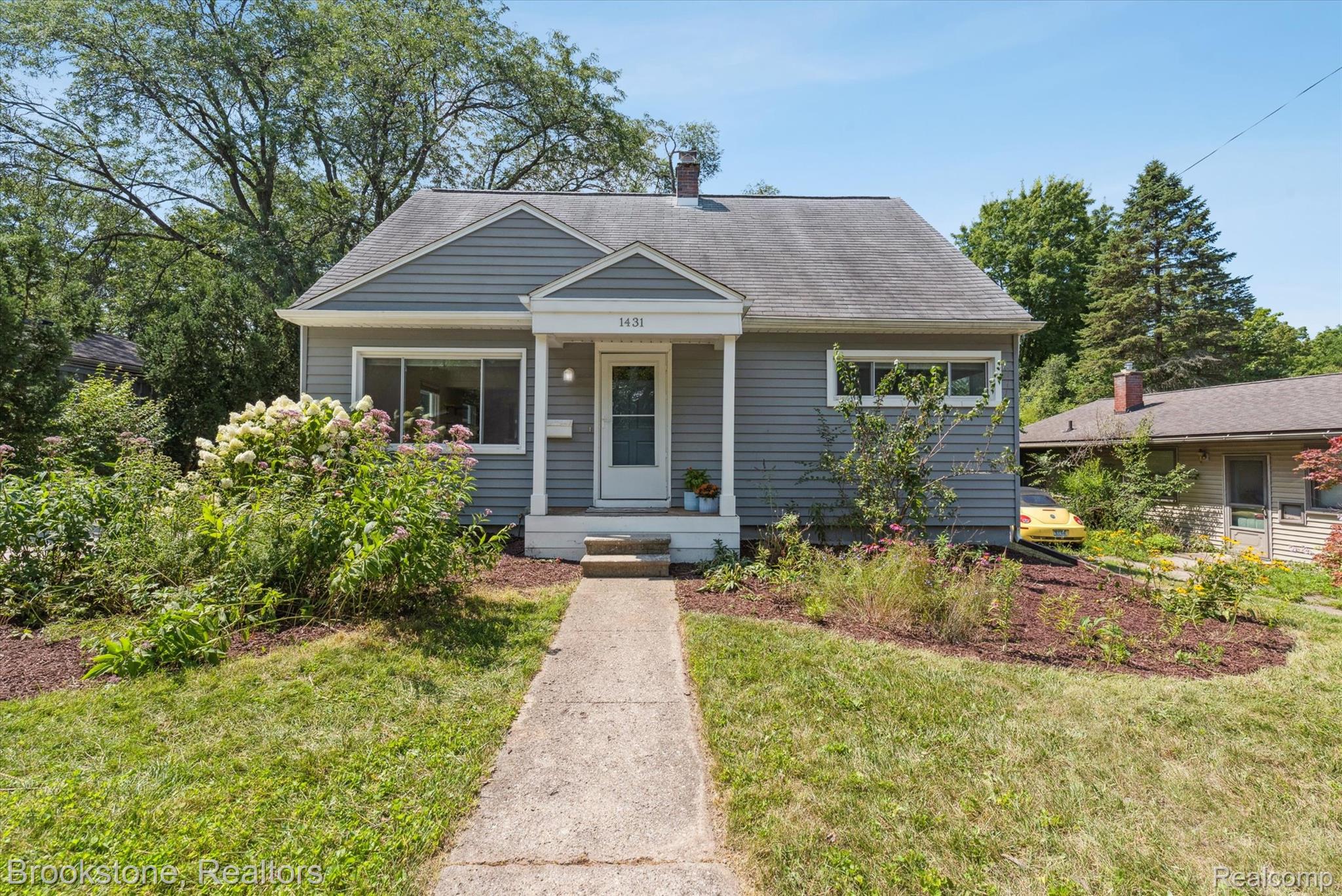 1431 Hatcher Crescent
