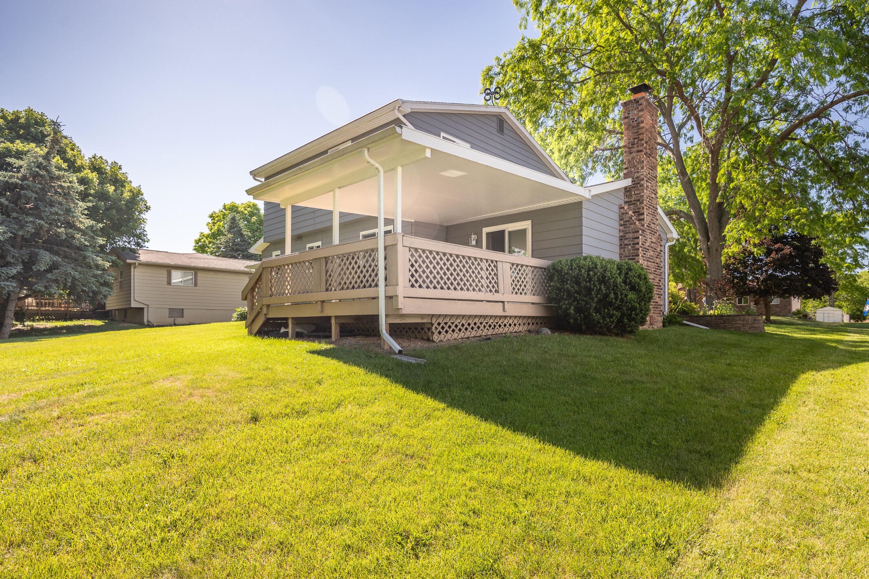1121 Hollyhock Drive