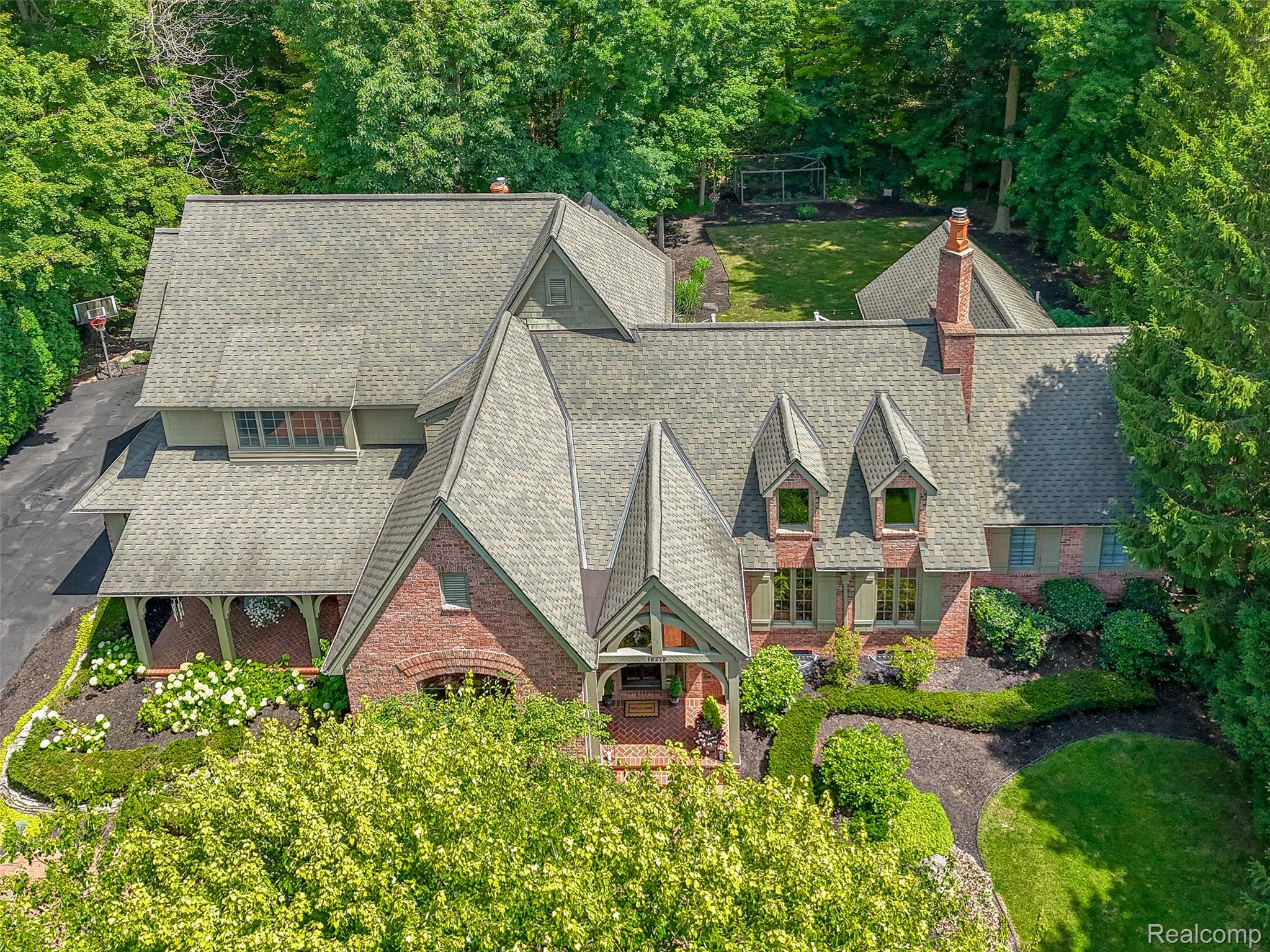18278 Woodbury Court
