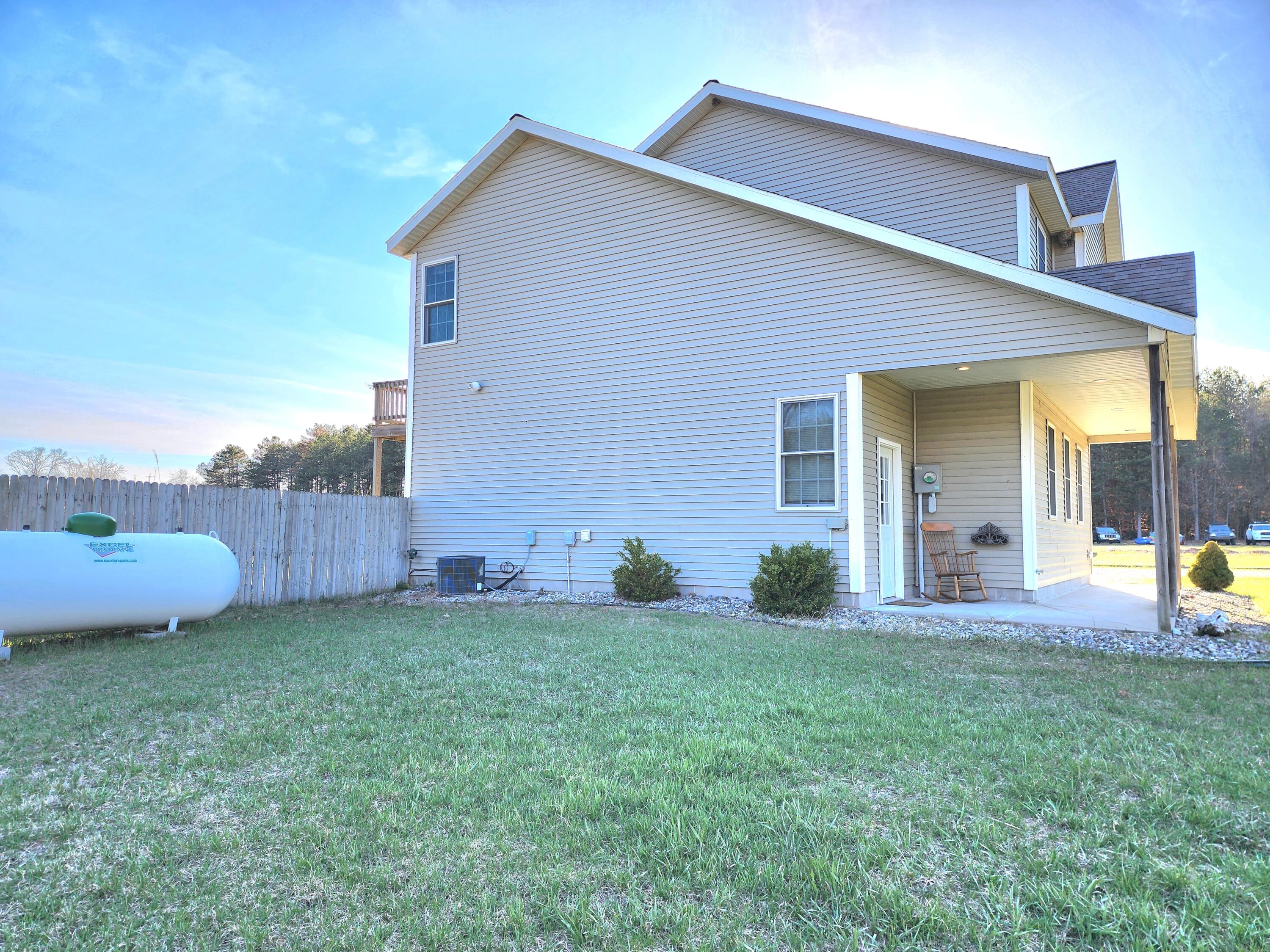 6039 W Morris Lake Road