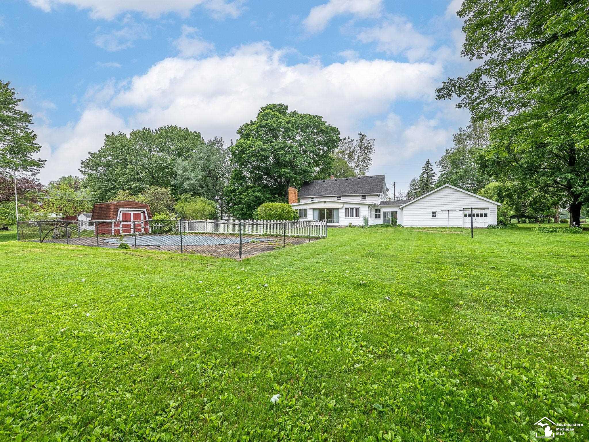 Whiteford Township, Michigan 49267, United States, 4 Bedrooms Bedrooms, ,2 BathroomsBathrooms,Residential,Pending,129617