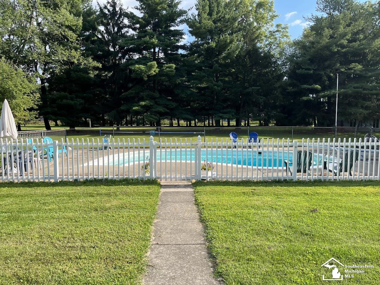 Whiteford Township, Michigan 49267, United States, 4 Bedrooms Bedrooms, ,2 BathroomsBathrooms,Residential,Pending,129617