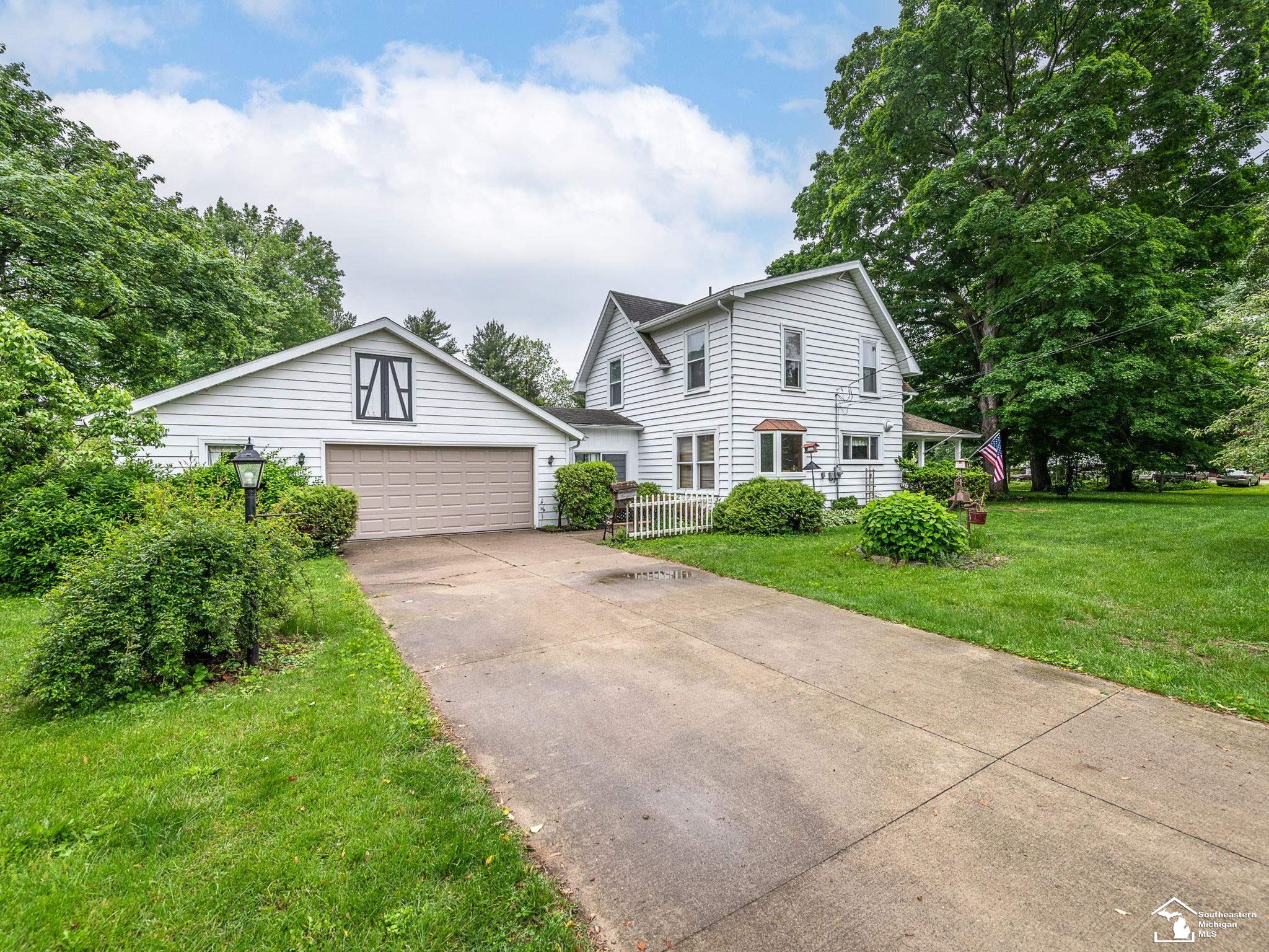 Whiteford Township, Michigan 49267, United States, 4 Bedrooms Bedrooms, ,2 BathroomsBathrooms,Residential,Pending,129617