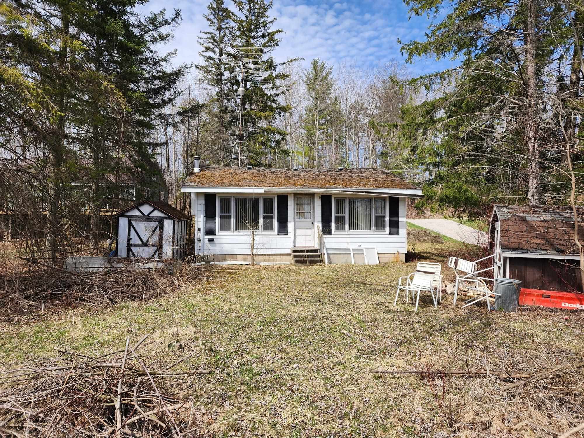 7549 Cove Road