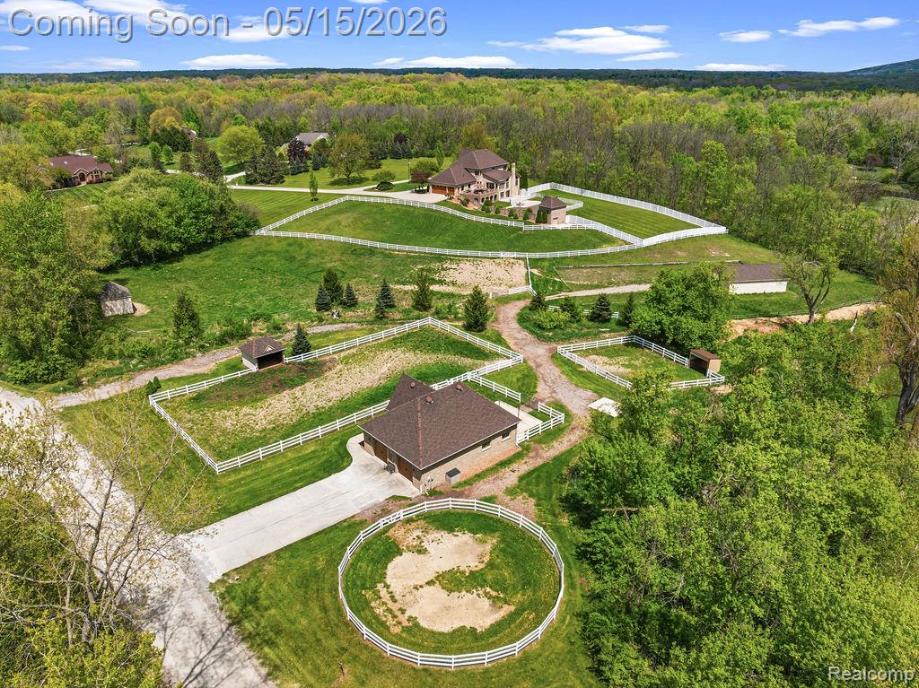 7374 Fox Hill Lane