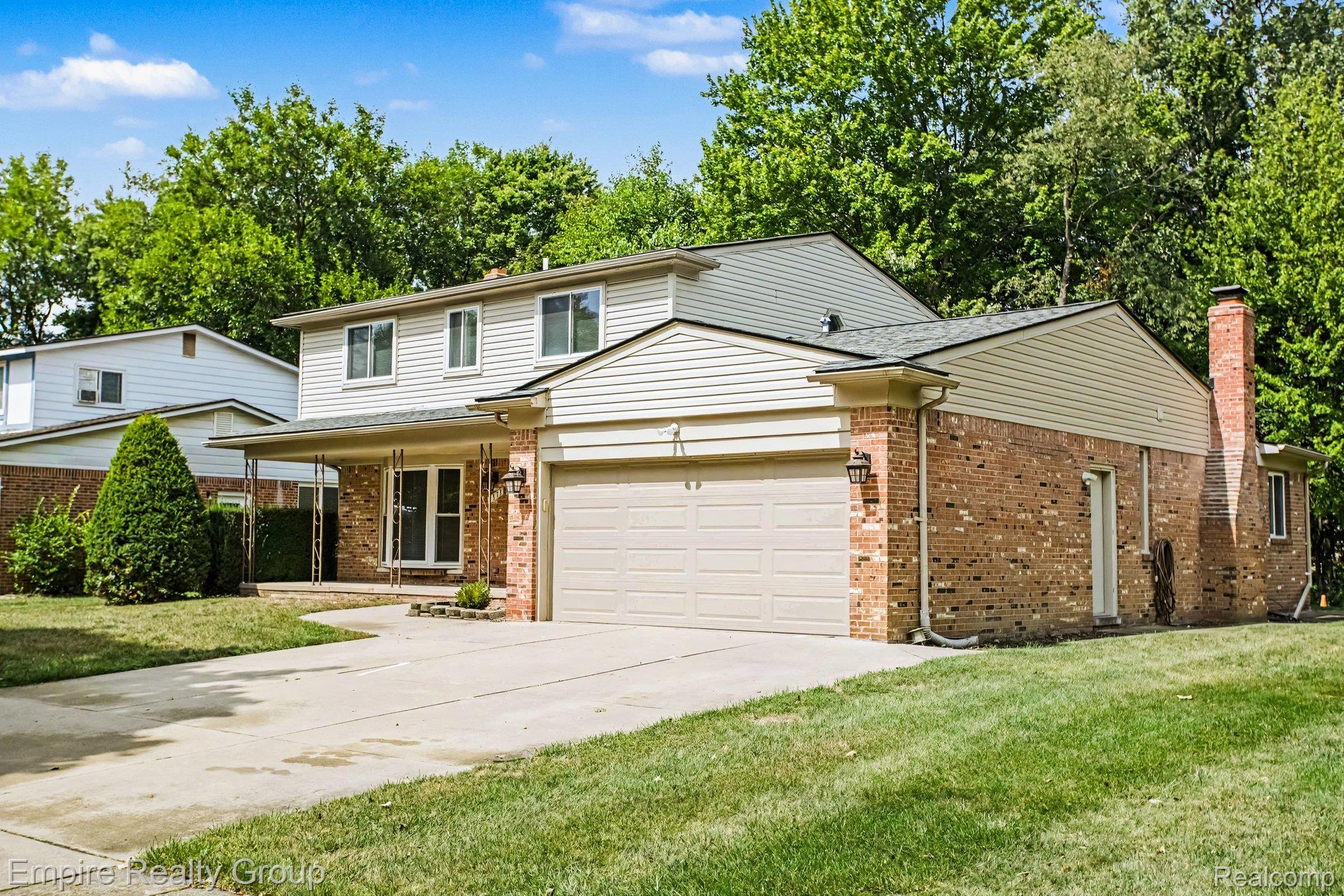 1373 Stonetree Drive