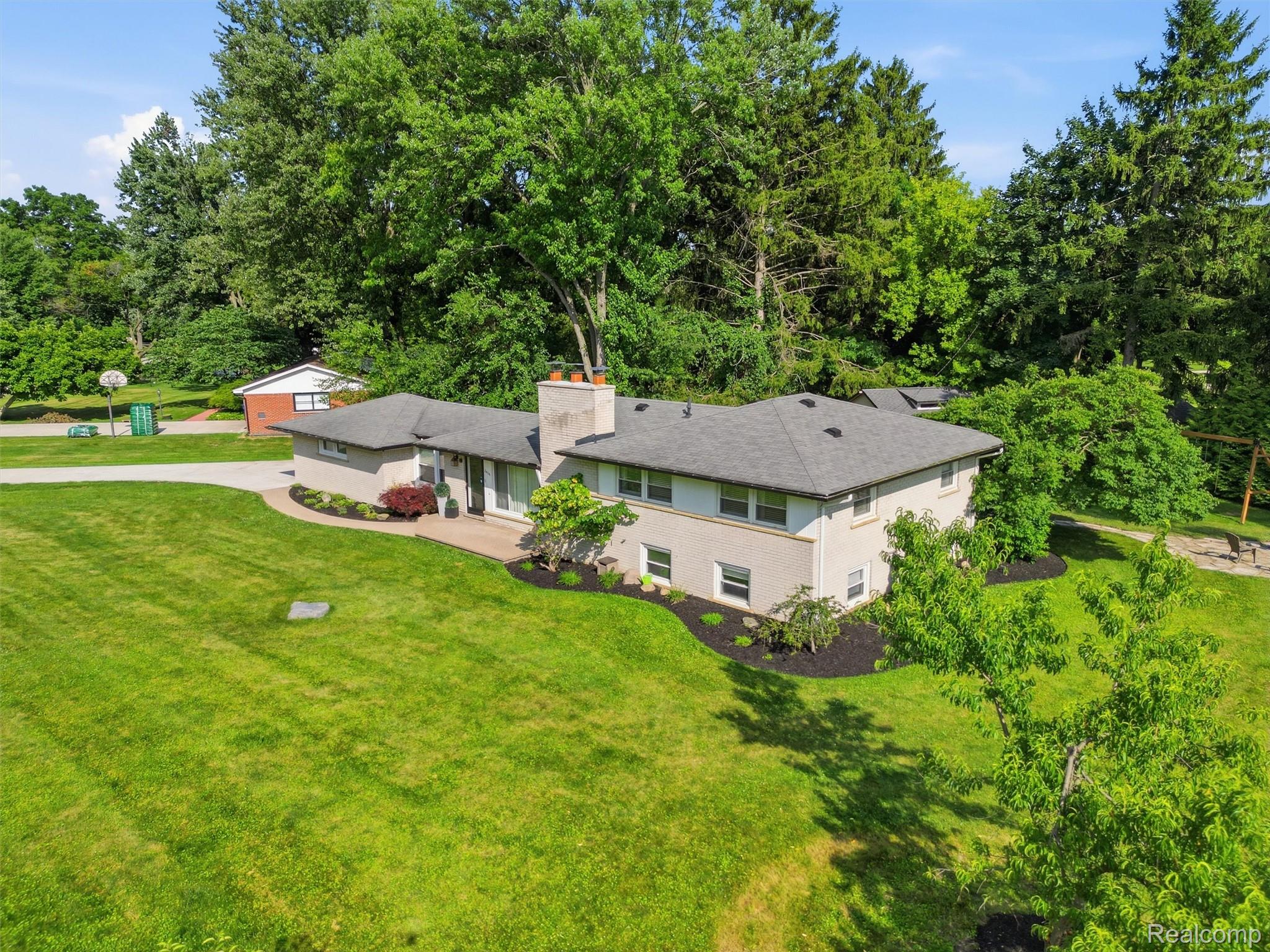 24741 Tudor Lane