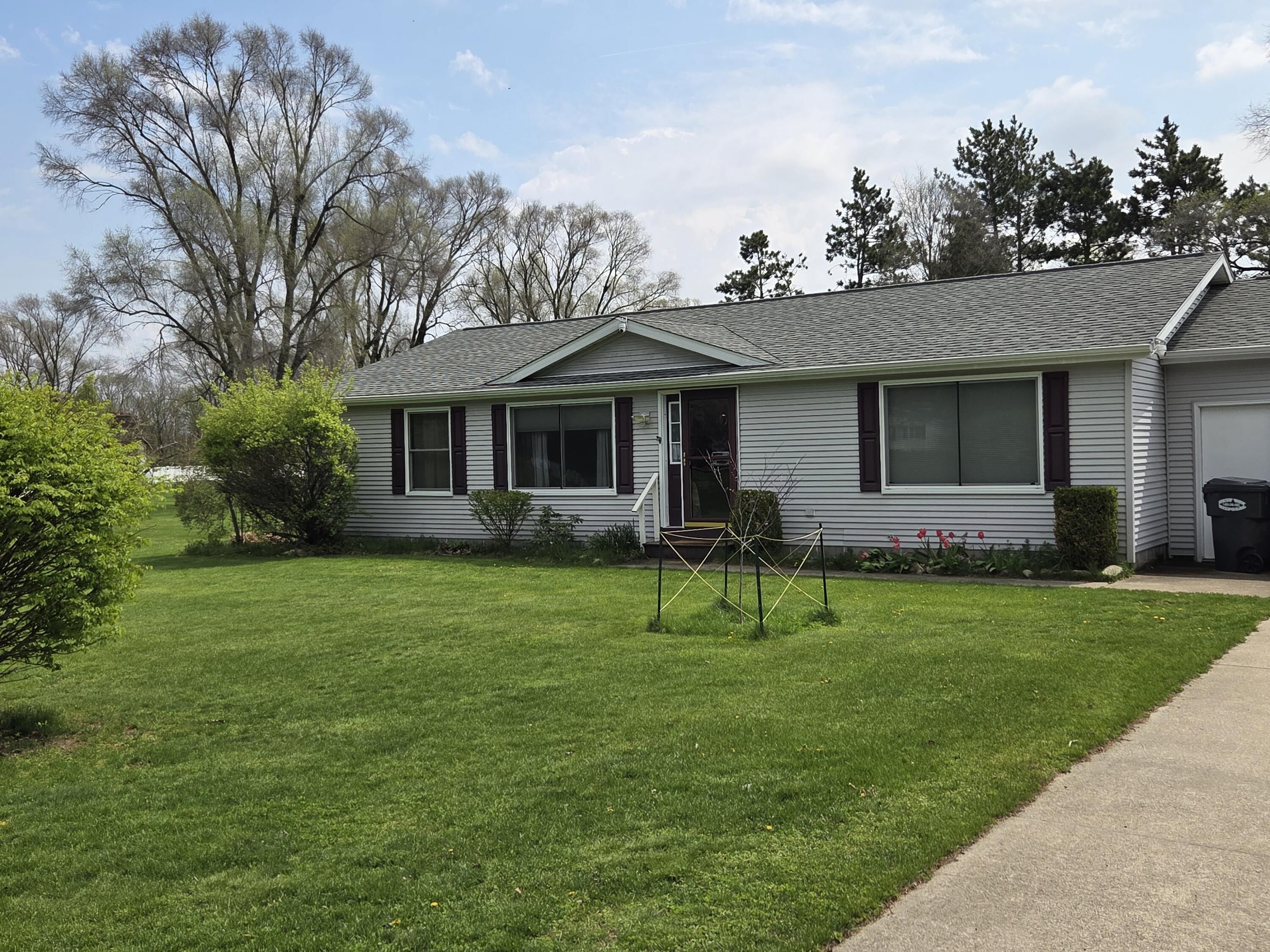 34693 N Brookwood