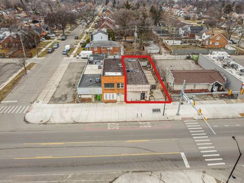 16815 W Warren Avenue Detroit City MI 48228