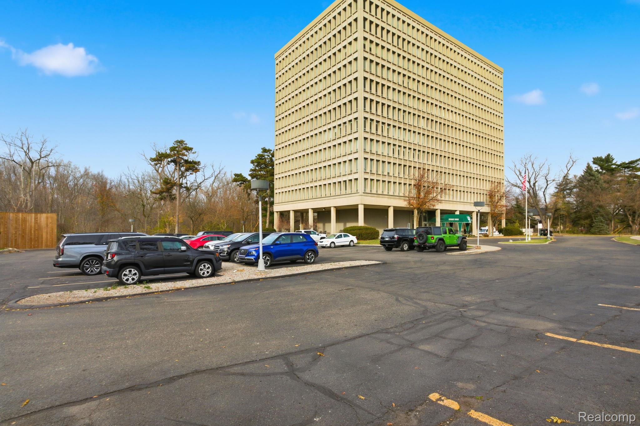 22700 Garrison Street 606