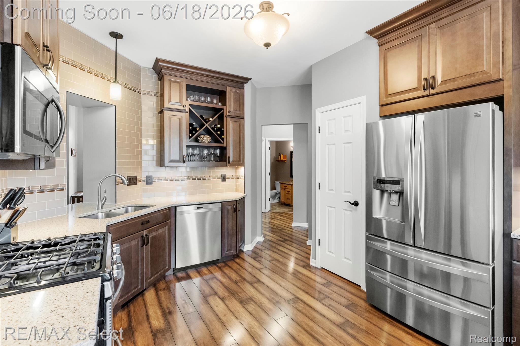 4135 Maplewood Meadows Avenue