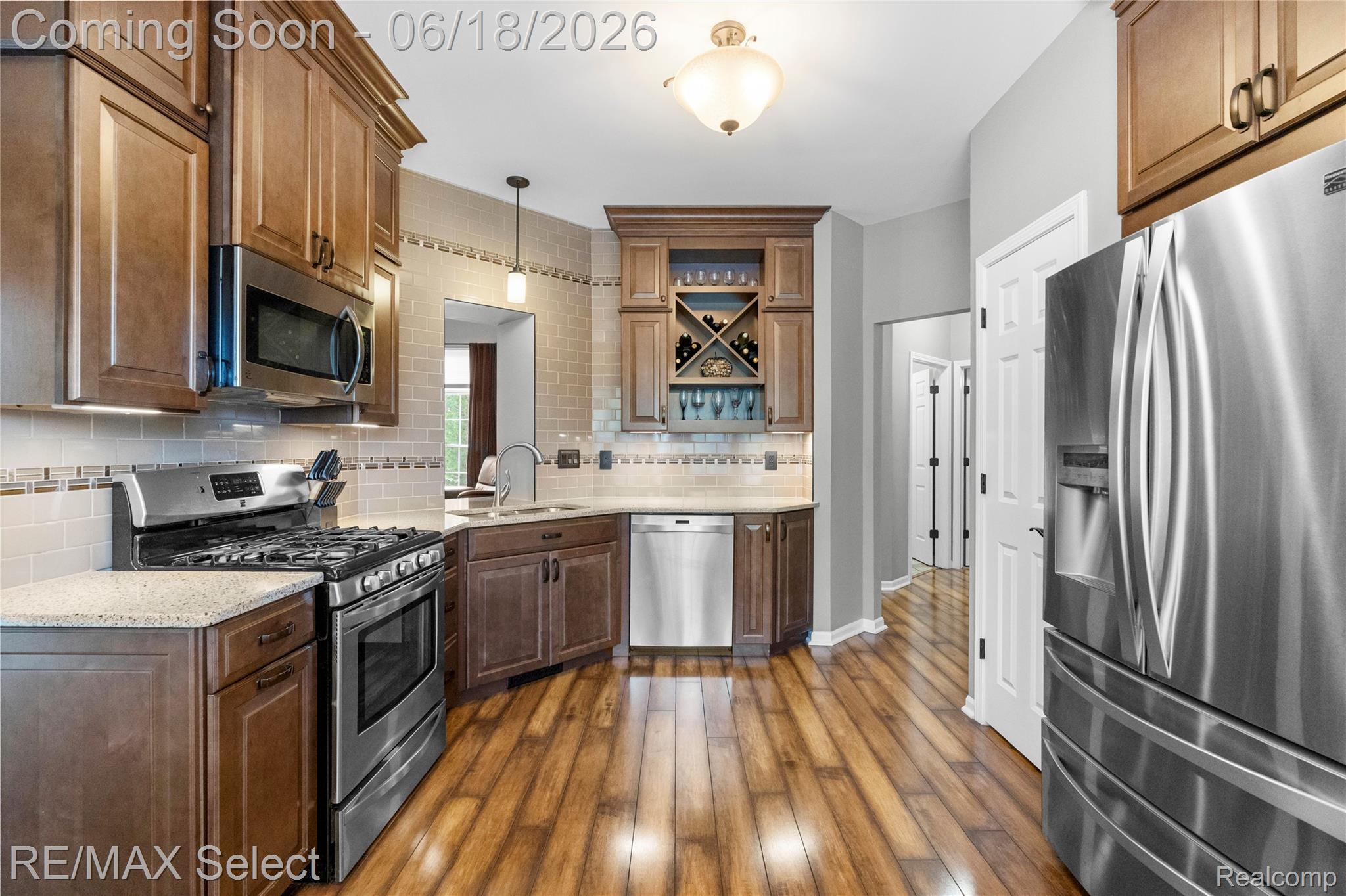4135 Maplewood Meadows Avenue