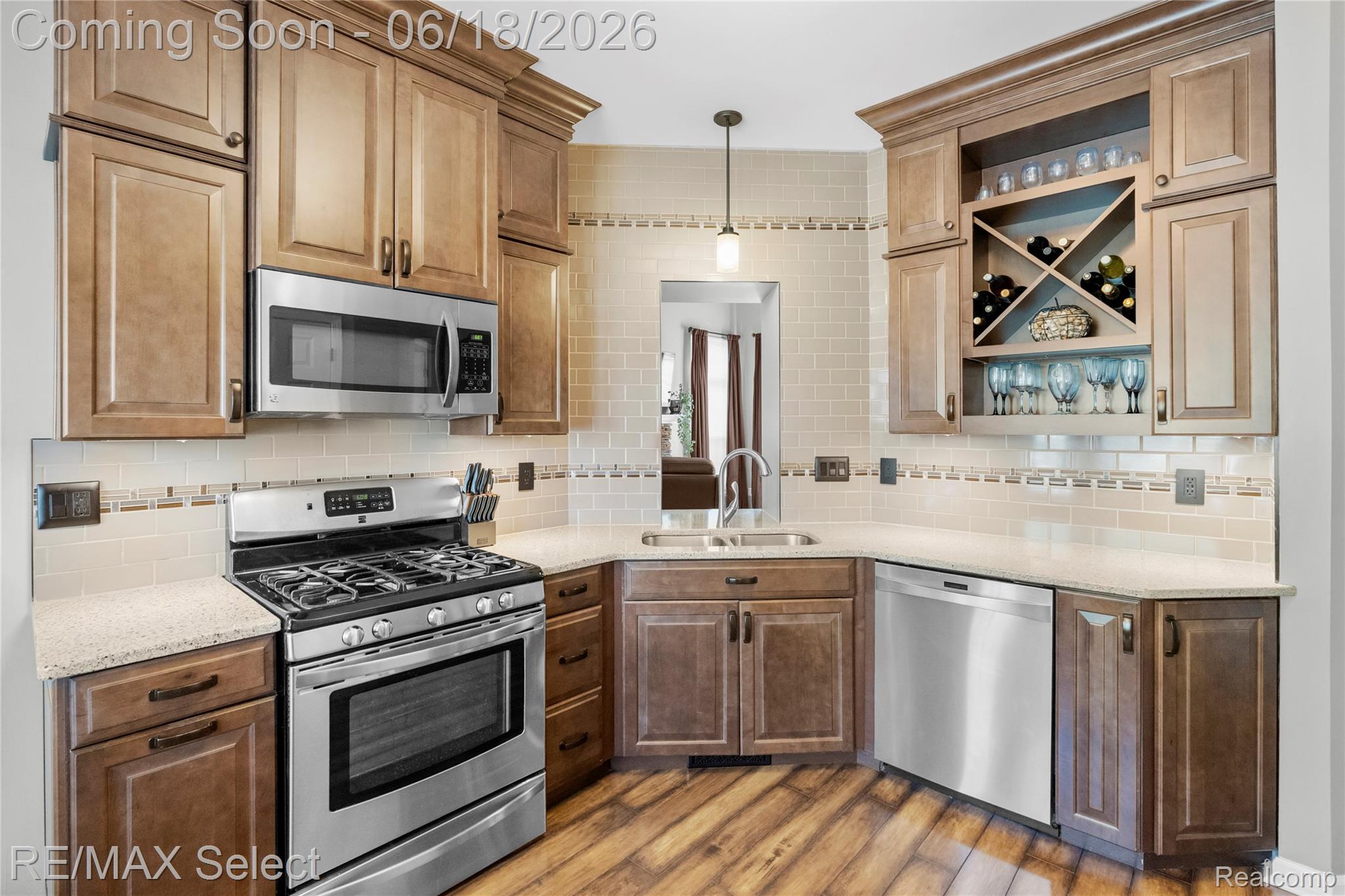 4135 Maplewood Meadows Avenue