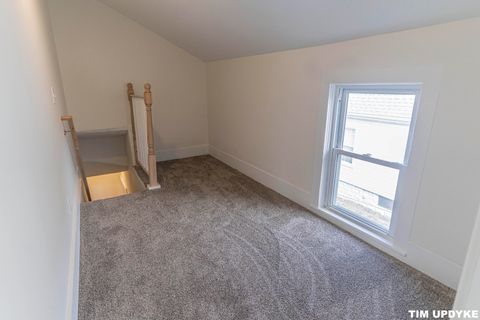 listing image 30