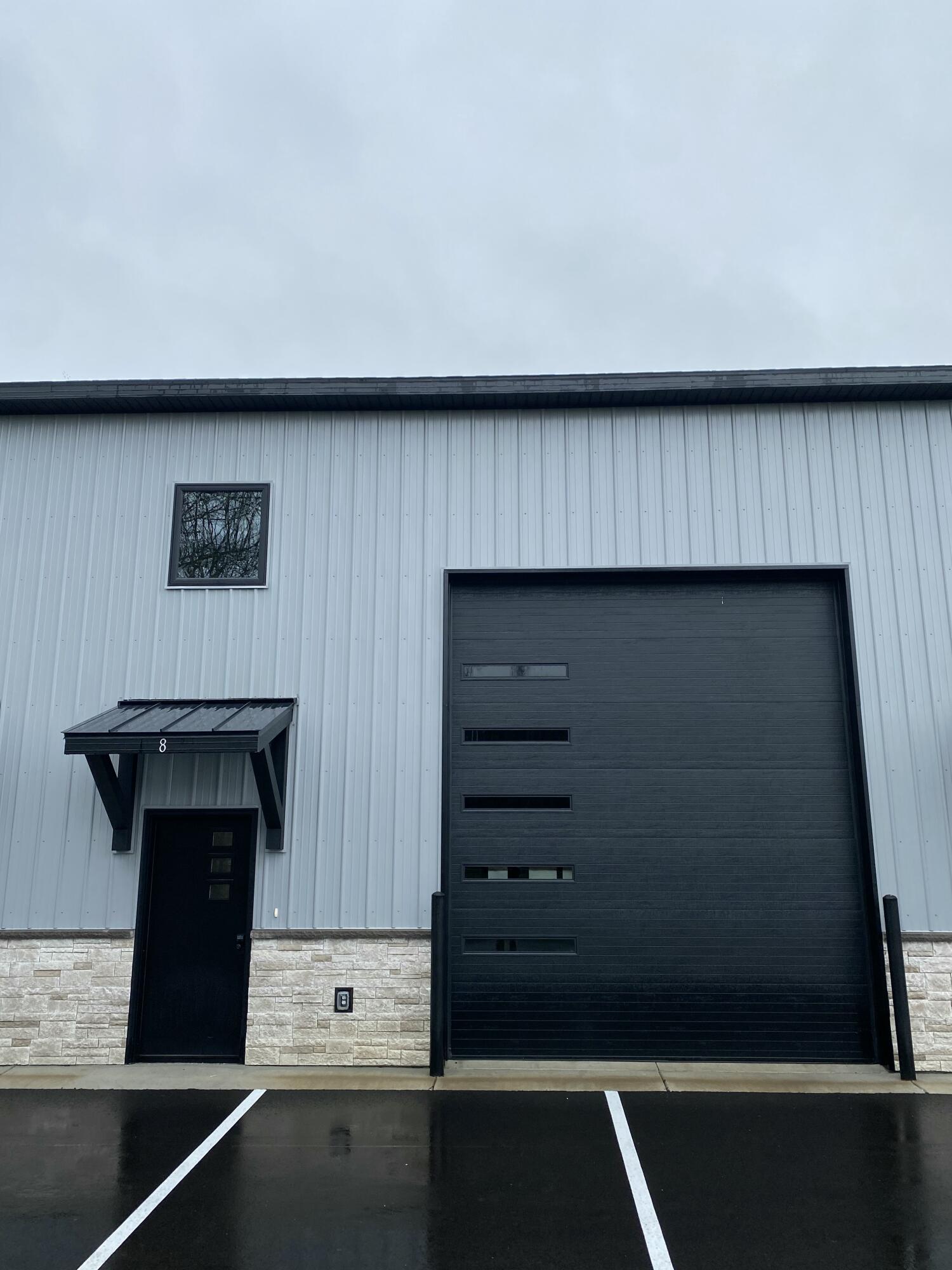 10371 N Cedar Drive 8