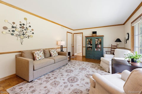 Tiny photo for 932 S Reading Road, Bloomfield Charter Township, MI 48304 (MLS # 20261069264)