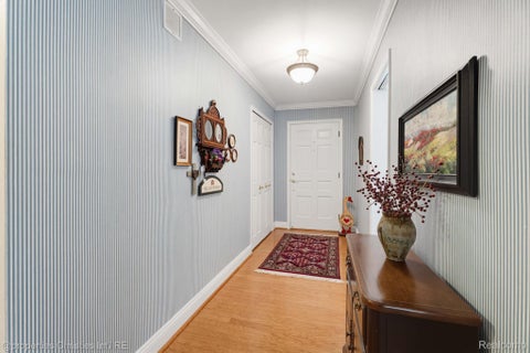 Tiny photo for 932 S Reading Road, Bloomfield Charter Township, MI 48304 (MLS # 20261069264)