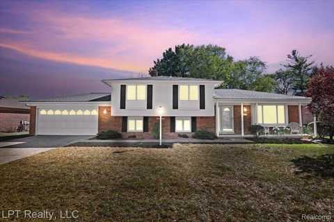 6378 Emerald Lake Drive Troy City MI 48085