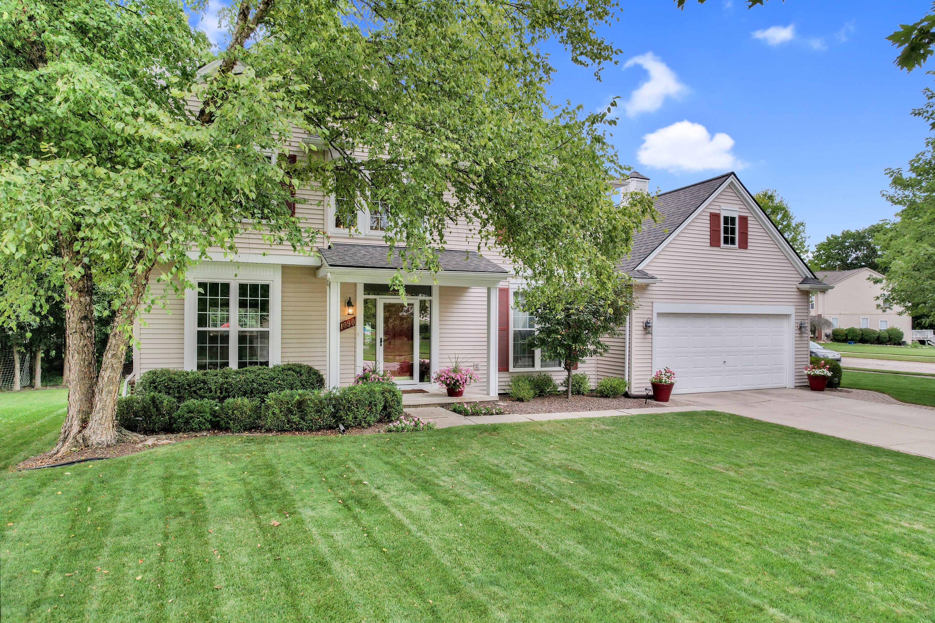 1090 Equestrian Drive
