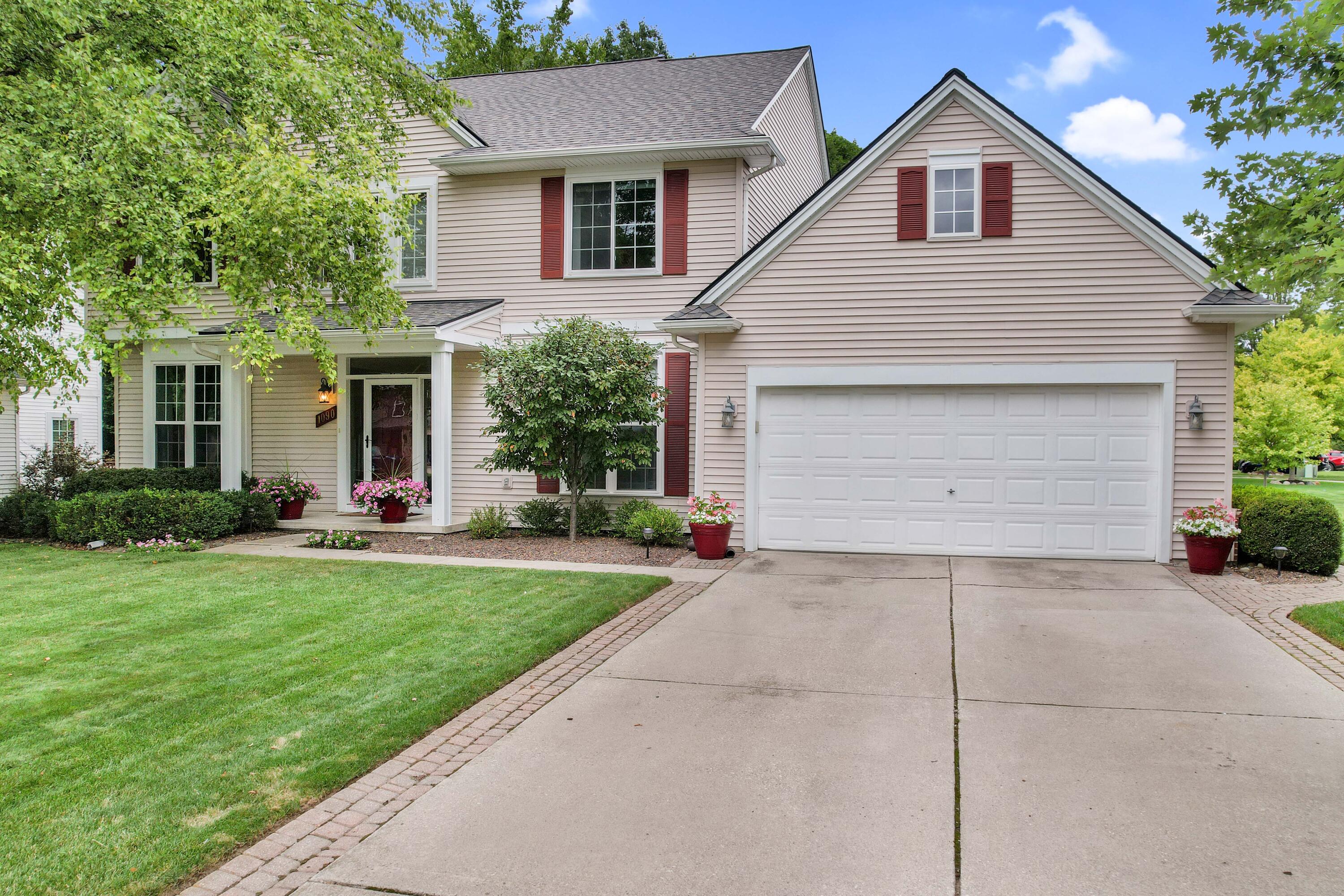 1090 Equestrian Drive