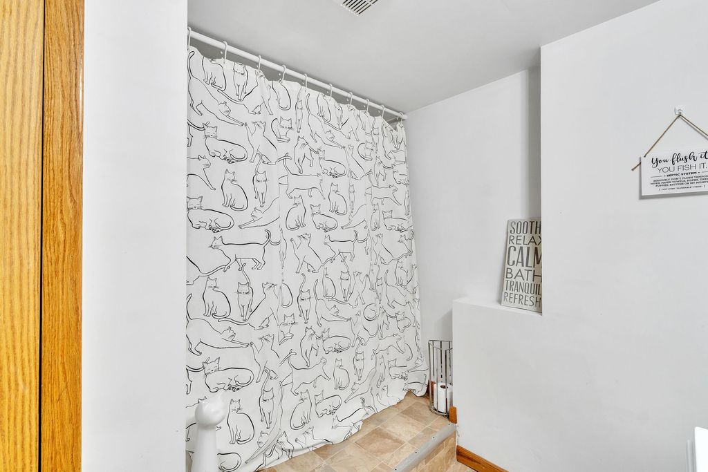 listing image 30