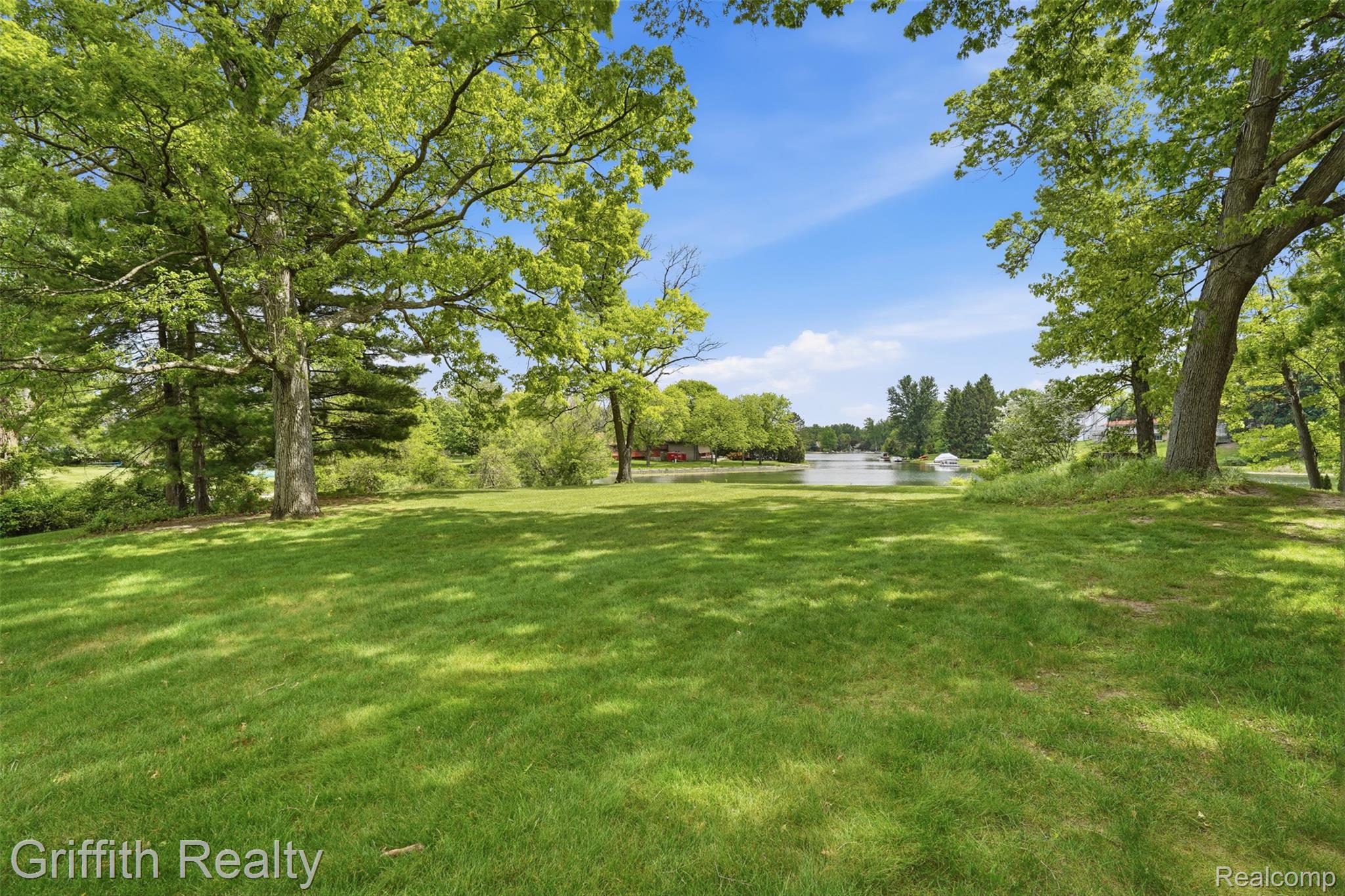10646 Kenicott Trail