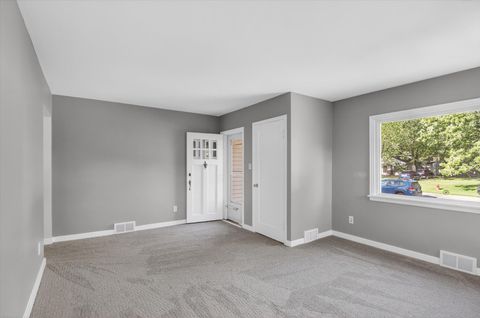 Tiny photo for 868 Woodbine Boulevard, Summit Township, MI 49203 (MLS # 55026025939)