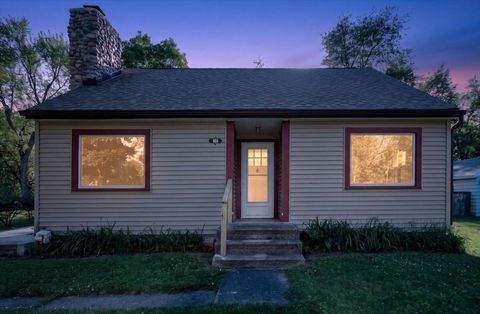 Photo of 868 Woodbine Boulevard, Summit Township, MI 49203 (MLS # 55026025939)