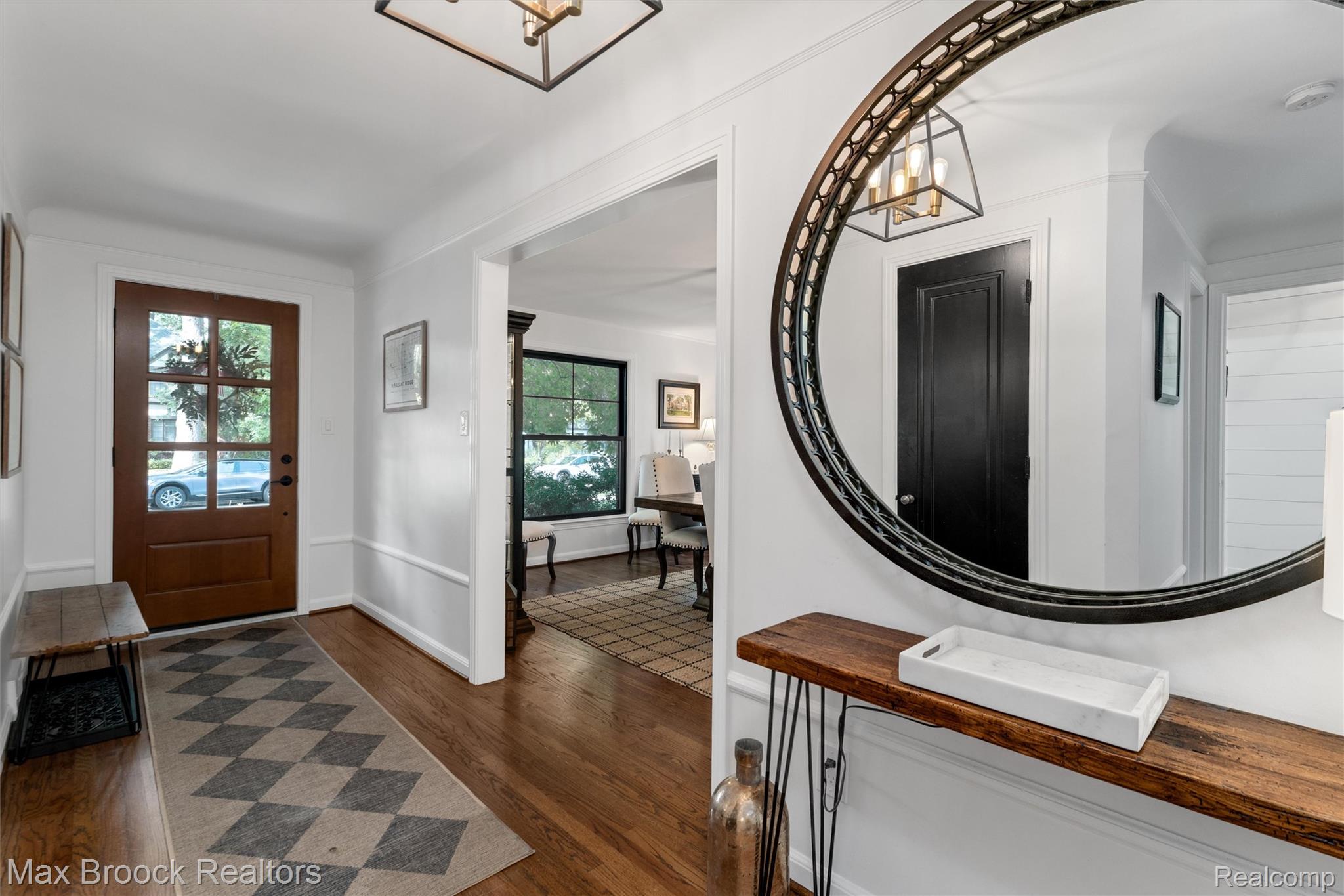 127 Elm Park Avenue